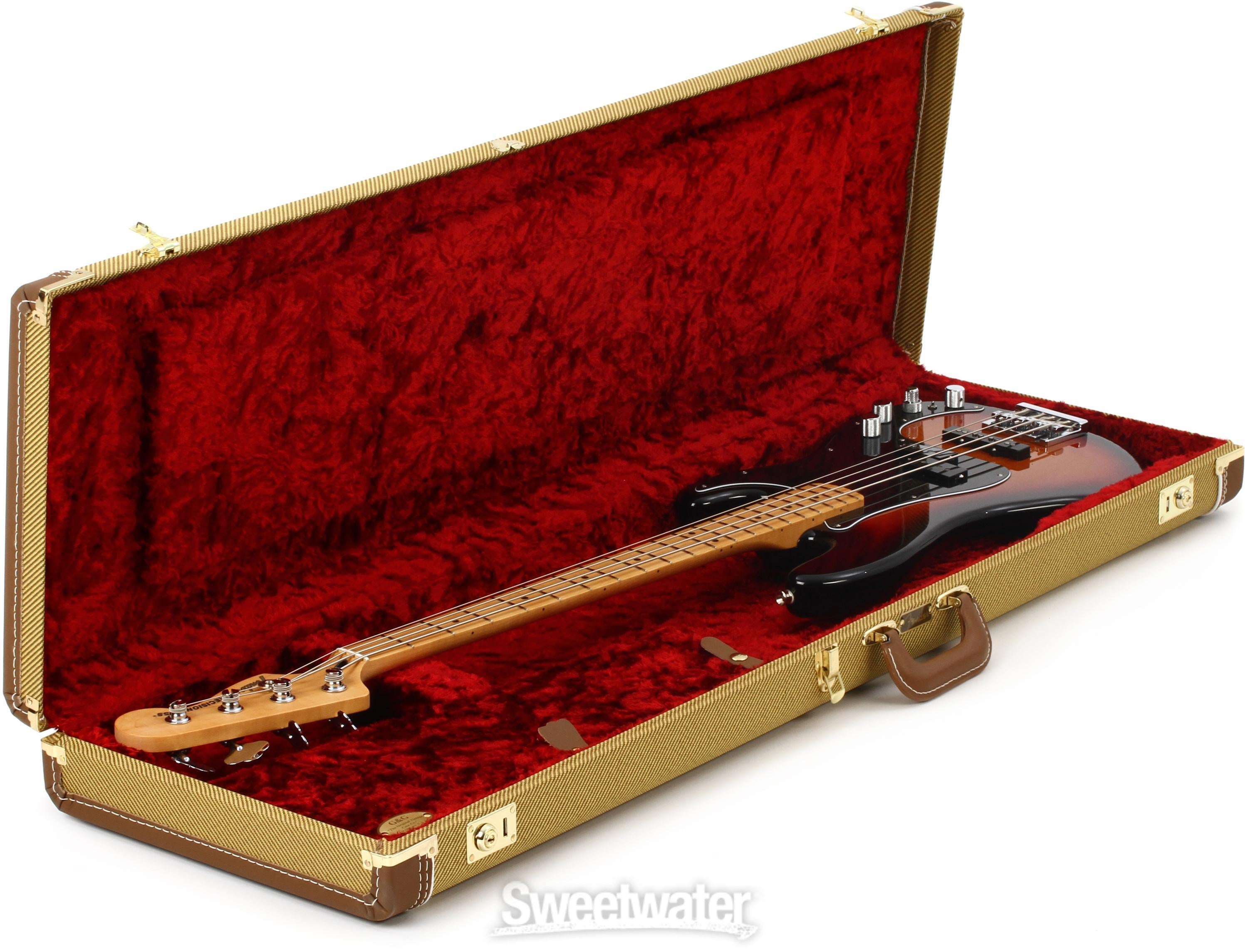 Fender G&G Deluxe Hardshell Case for Precision Bass - Tweed with Red Poodle  Plush Interior