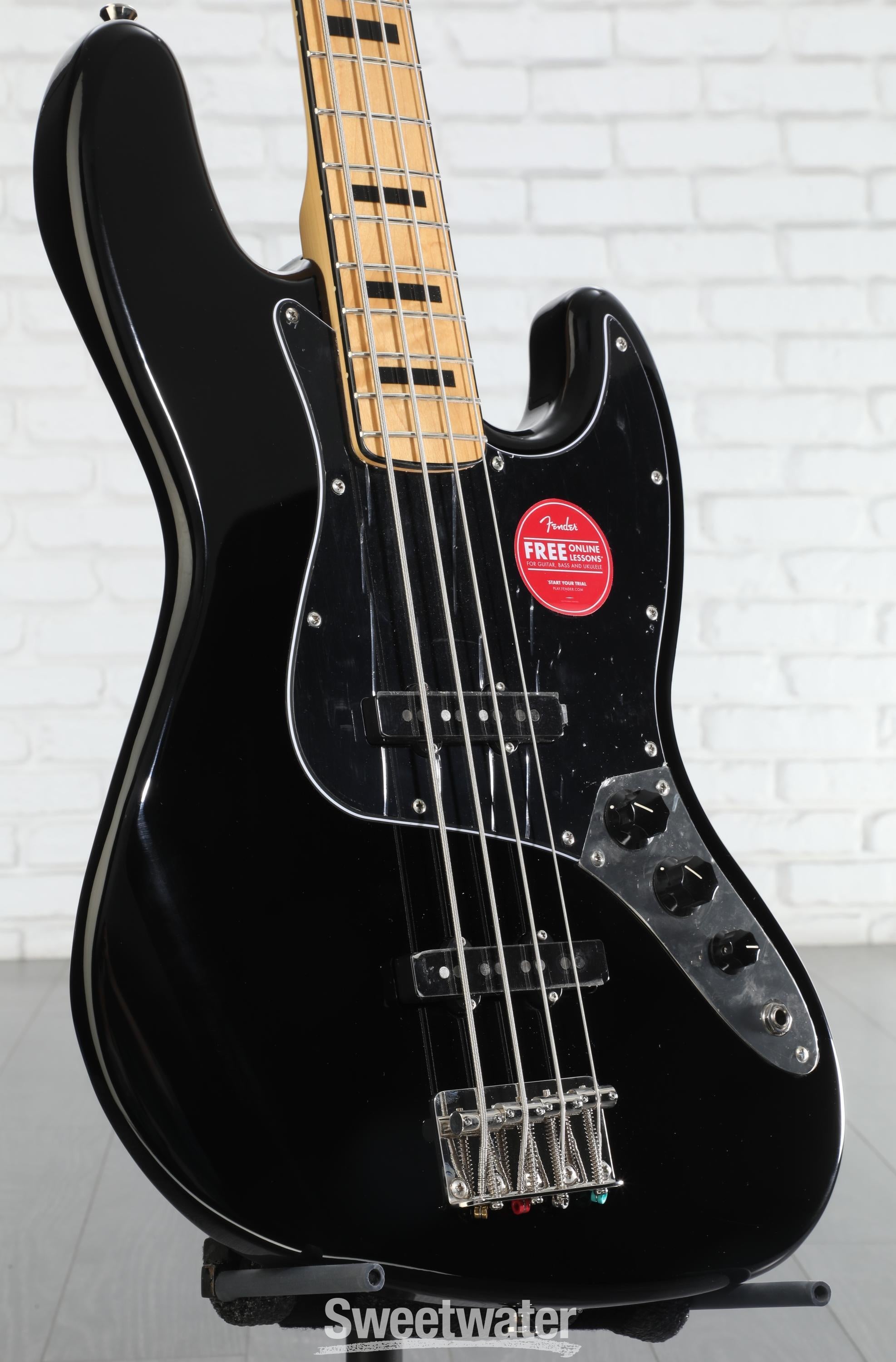 Squier Classic Vibe '70s Jazz Bass - Black | Sweetwater