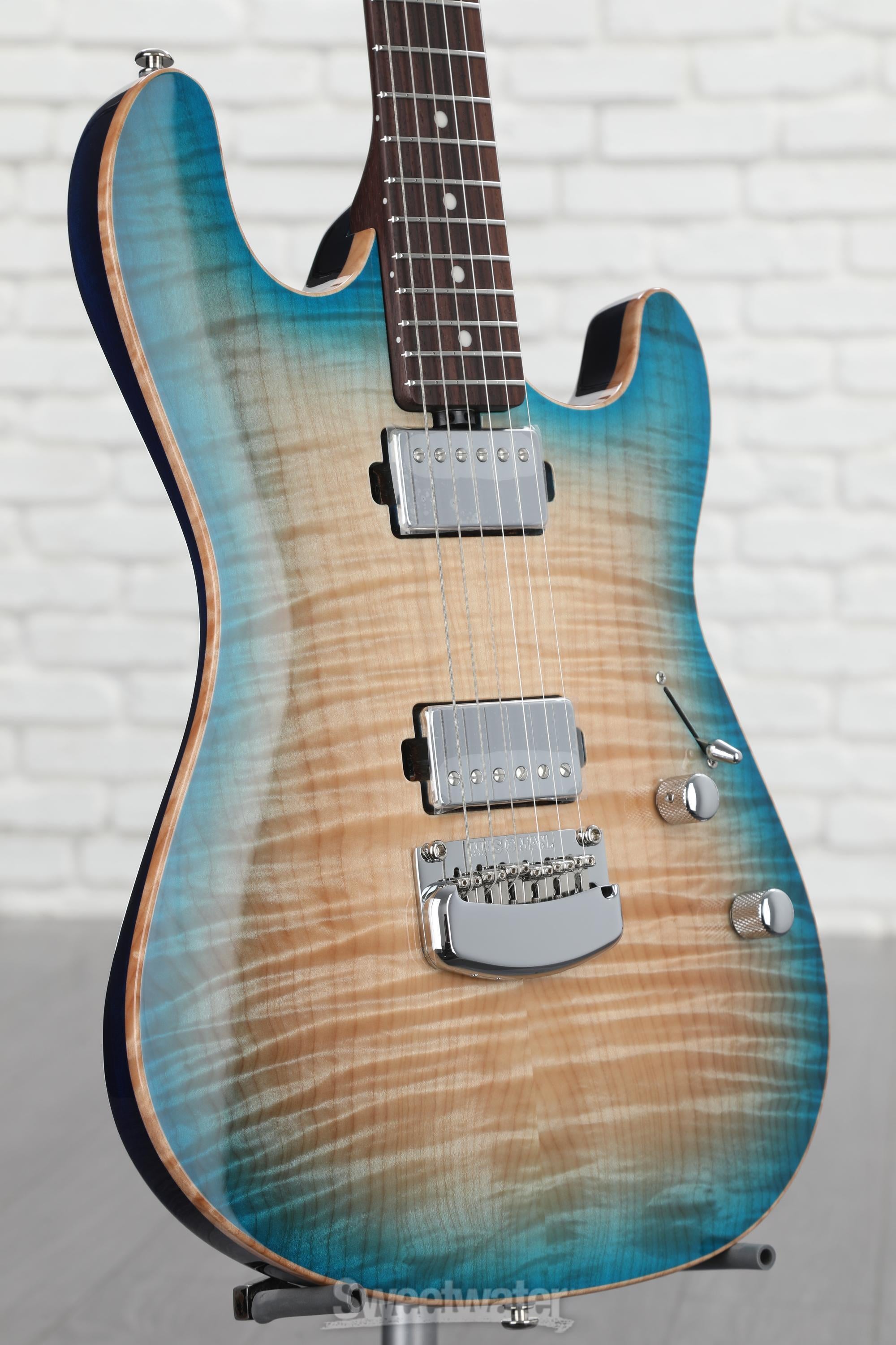 Ernie Ball Music Man BFR Sabre - Coral Blue Burst