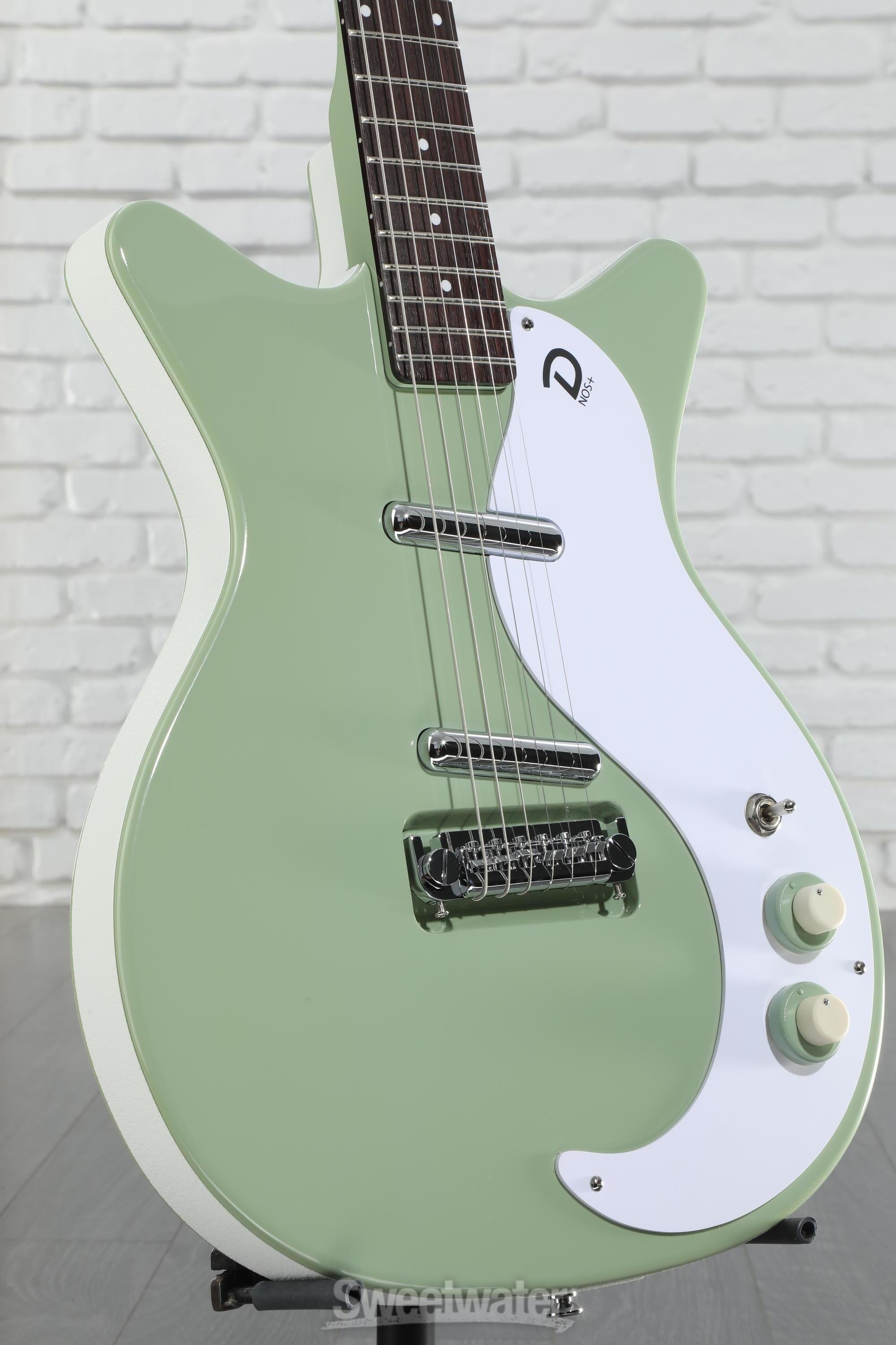 ギター Danelectro 59M NOS+ Danelectro '59M NOS+ Electric Guitar - Orange Metalflake