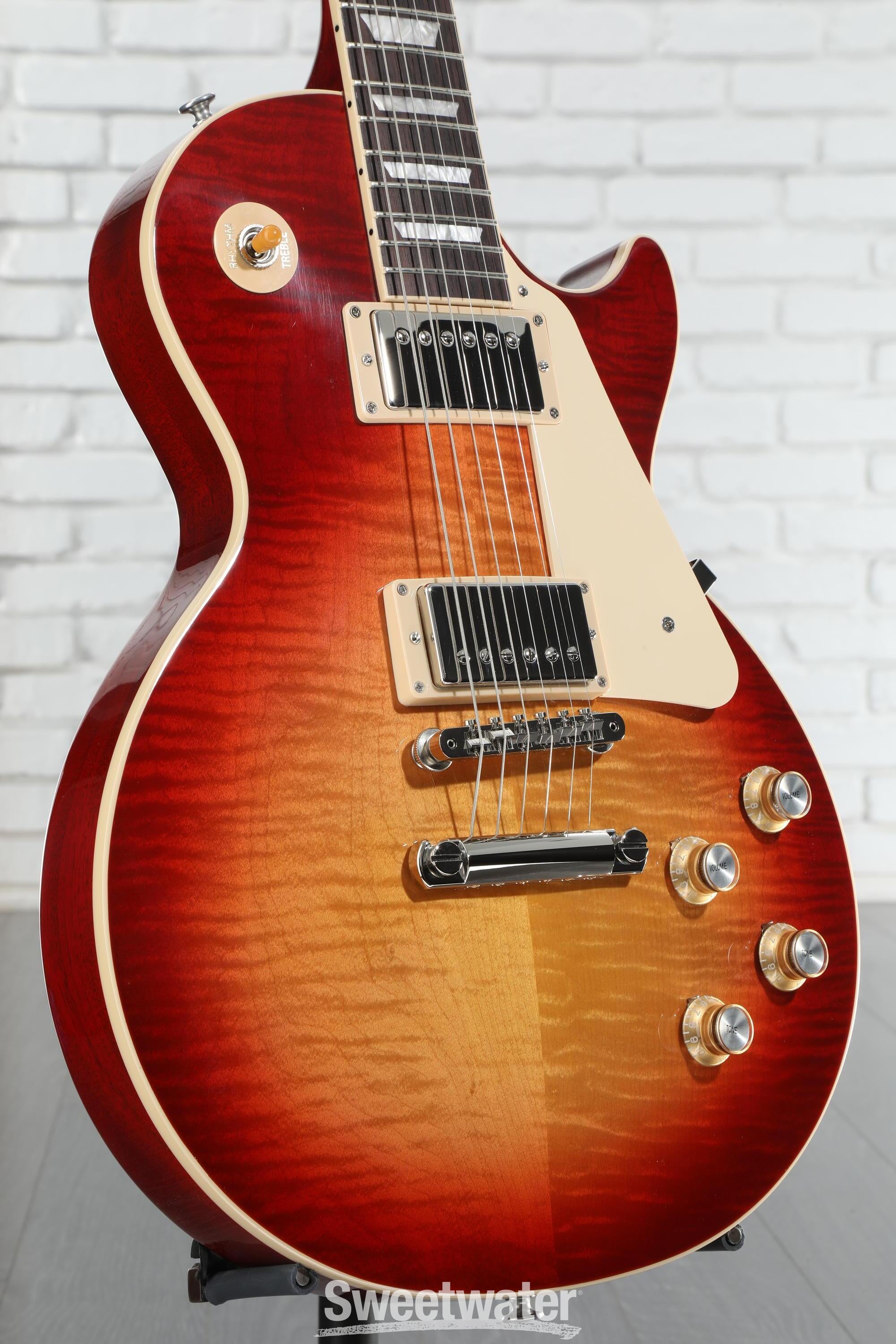 Gibson Les Paul Standard Electric Guitar in Cherry Sunburst