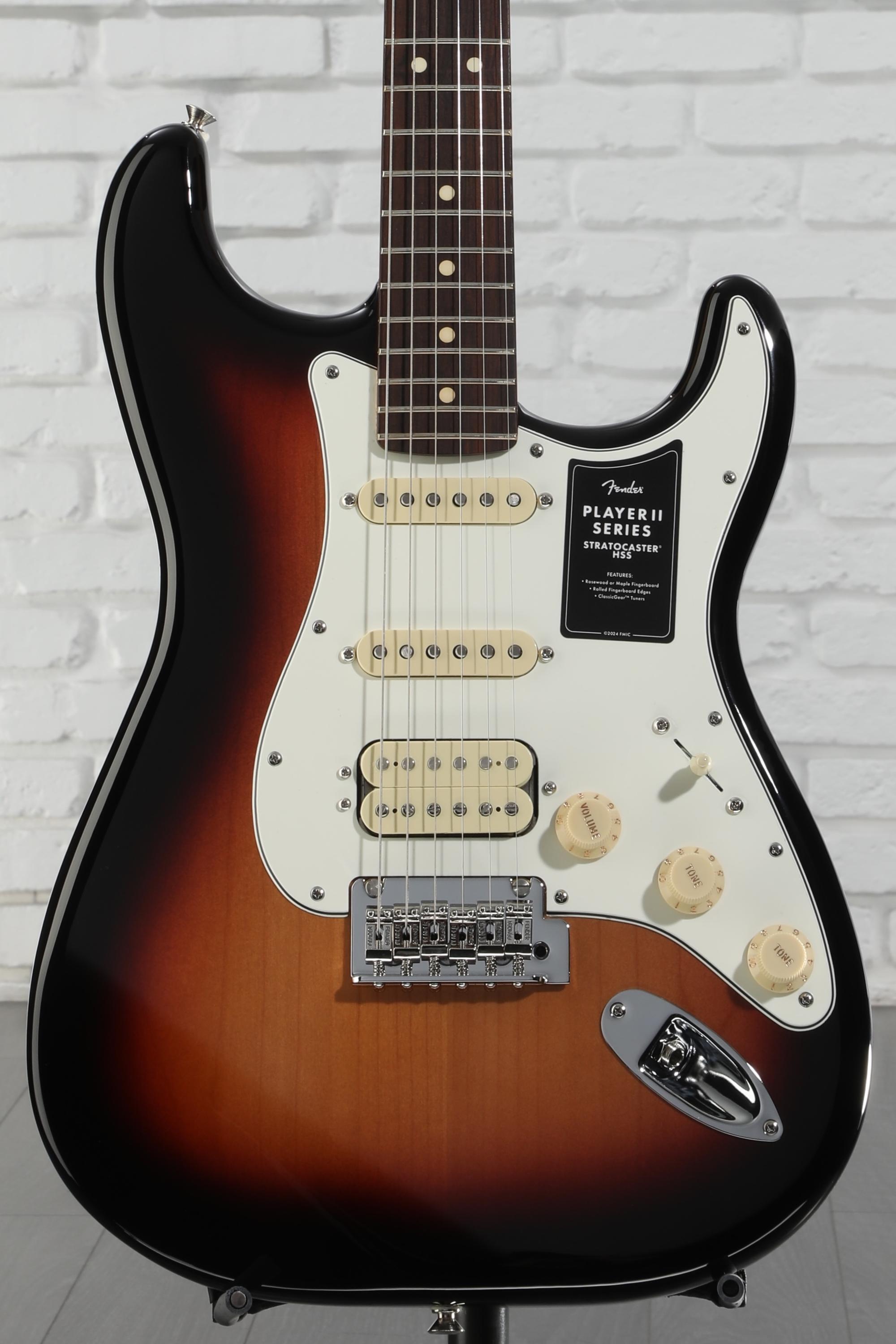 Fender Player Stratocaster HSS PT MN ケース Amazon | Fender エレキギター Player Stratocaster® HSS
