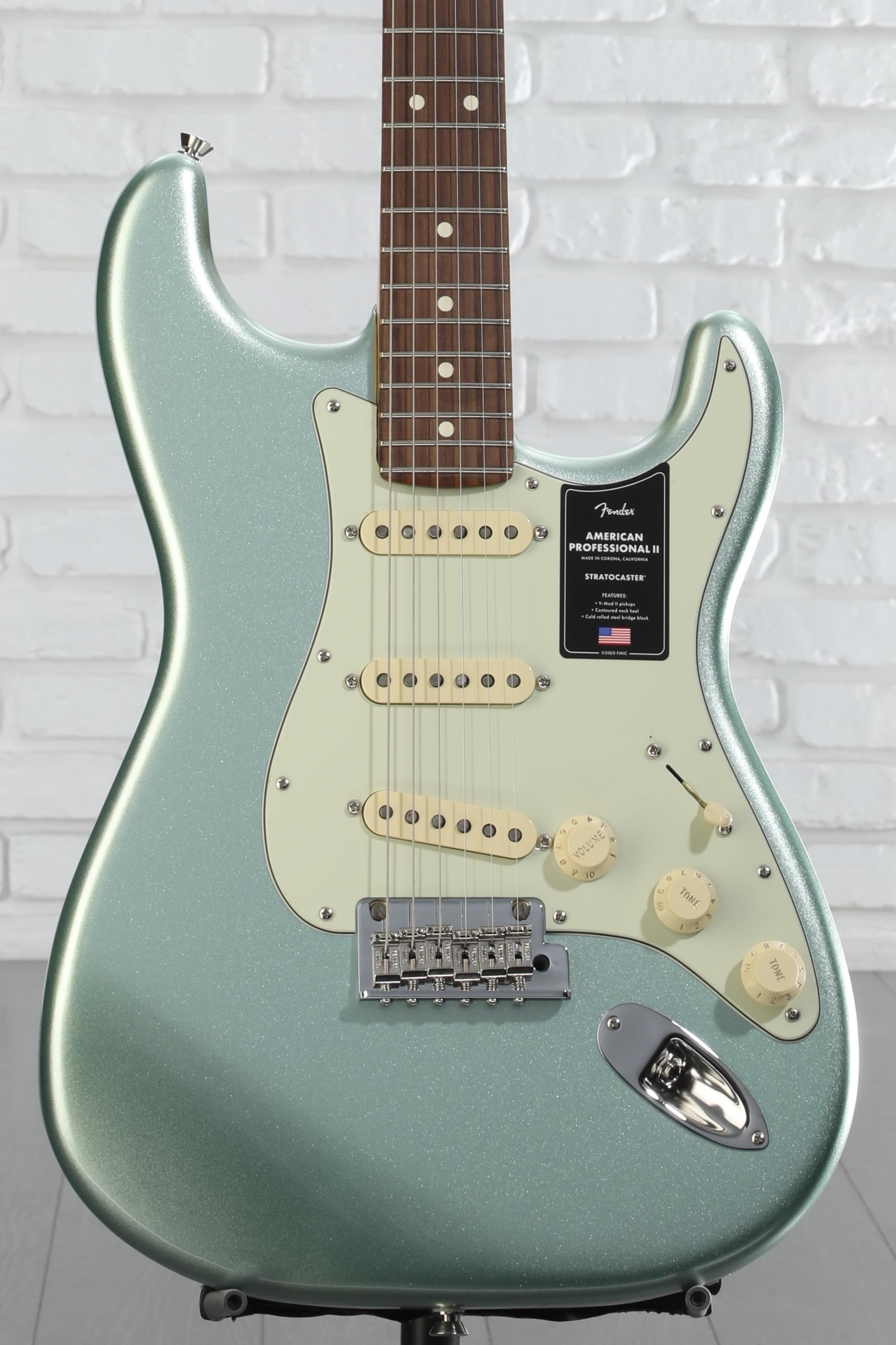 Fender American Professional II Stratocaster - Mystic Surf Green
