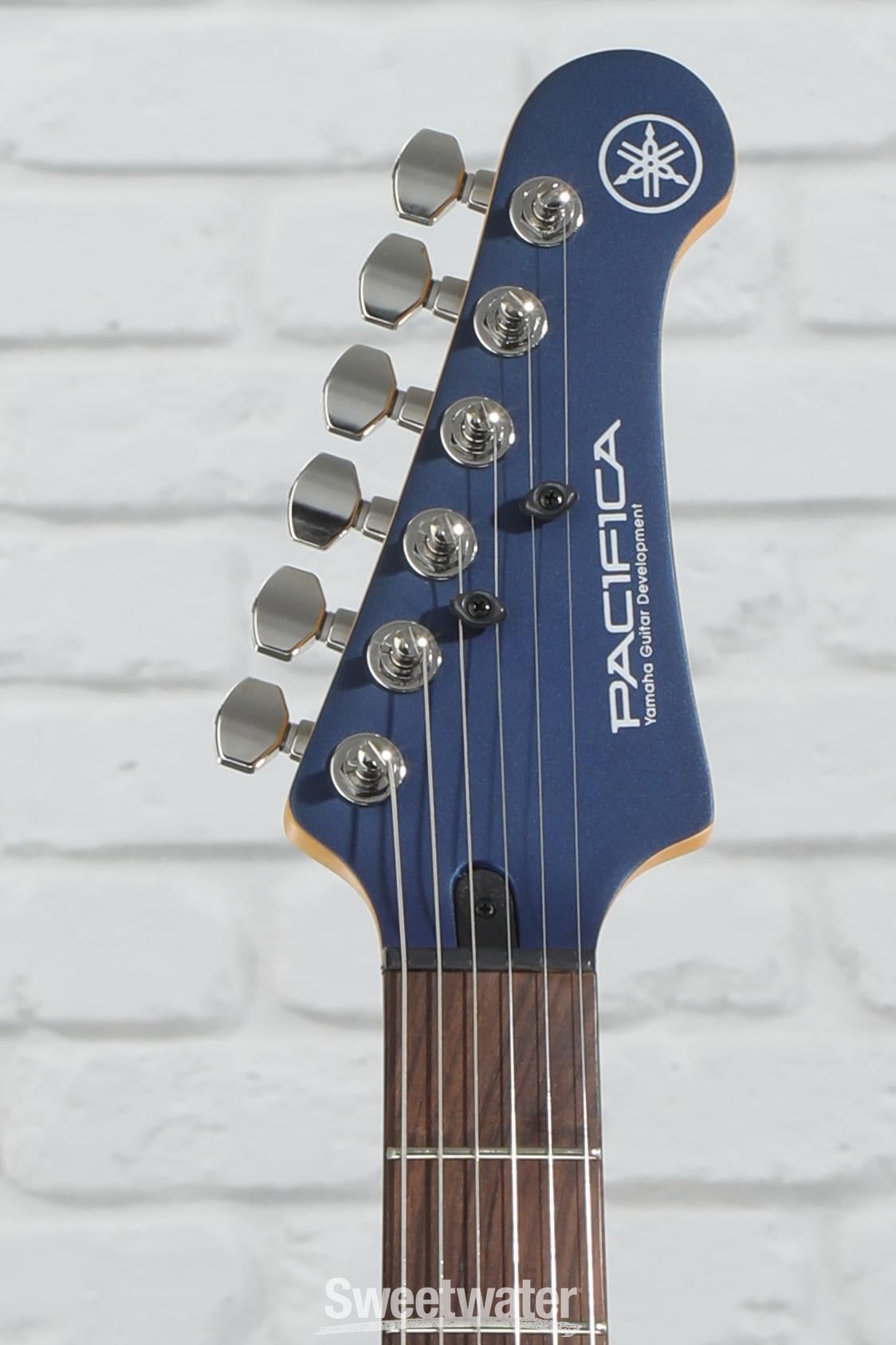 Yamaha PAC612VIIX Pacifica Electric Guitar - Matte Silk Blue Yamaha PAC612VIIX Pacifica Electric Guitar - Matte Silk Blue
