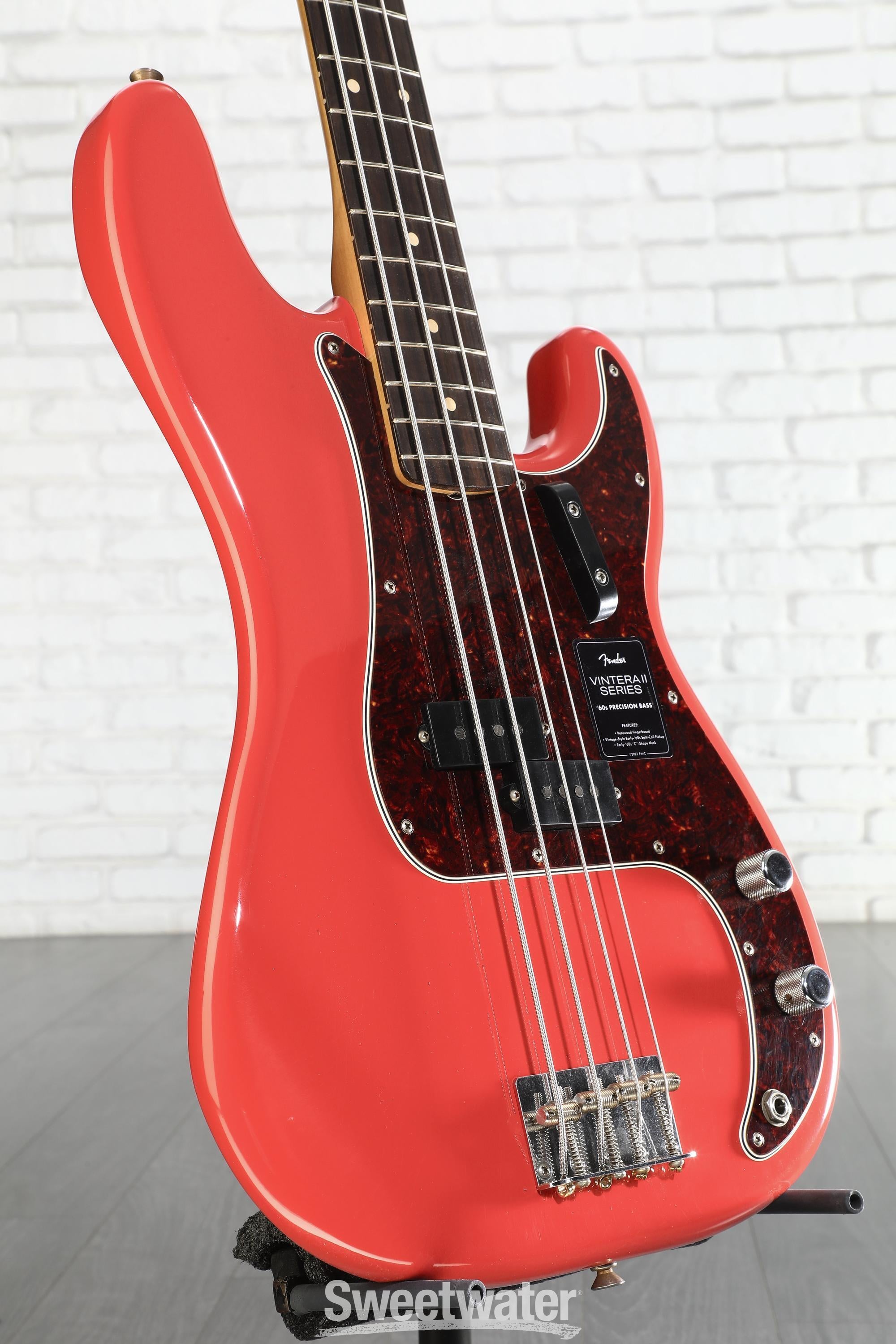 Fender Limited Vintera II Road Worn '60s Precision Bass - Fiesta