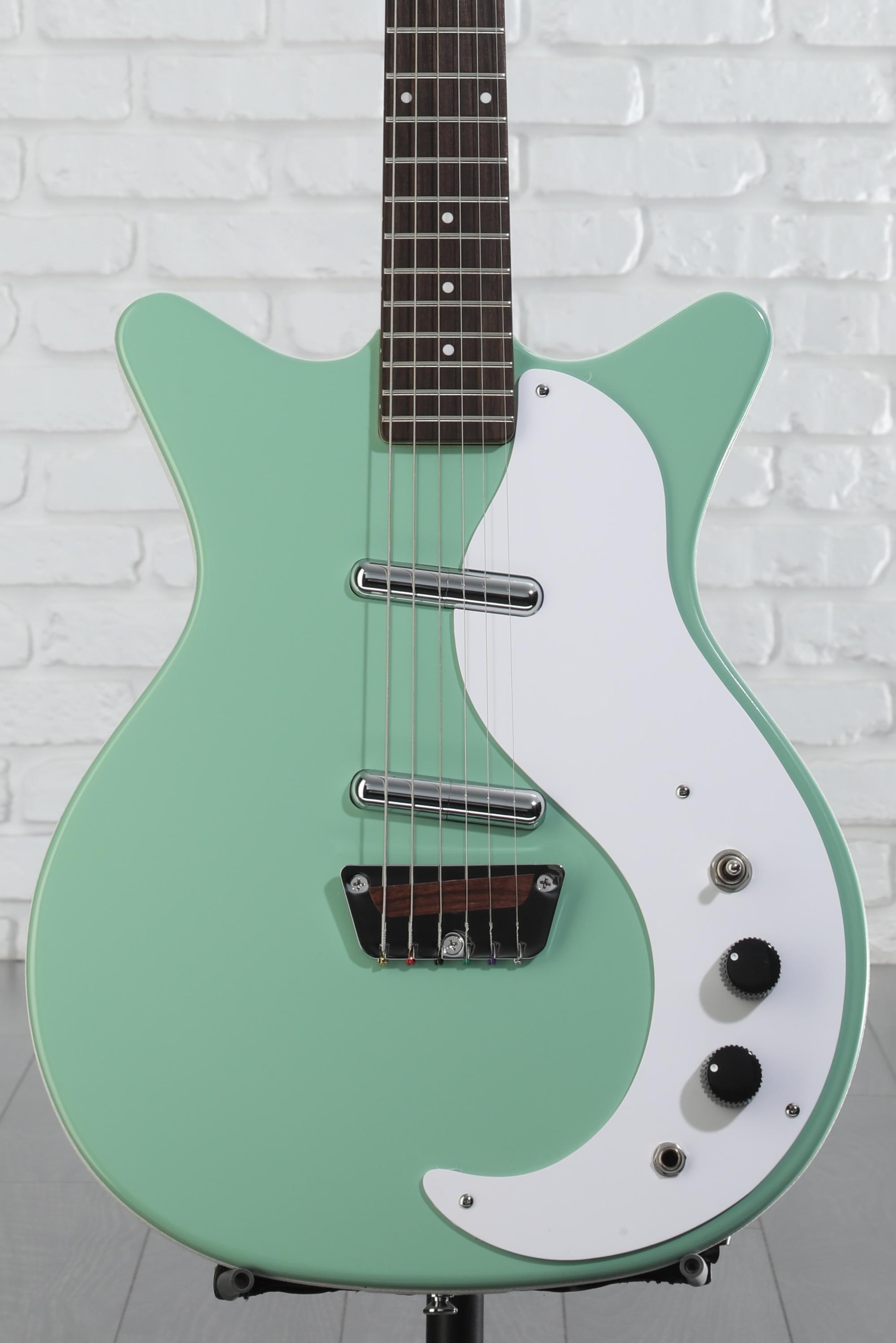 Danelectro 復刻モデル STOCK'59 V.AQUA 美品 Danelectro Stock '59 Electric Guitar - Aqua | Sweetwater