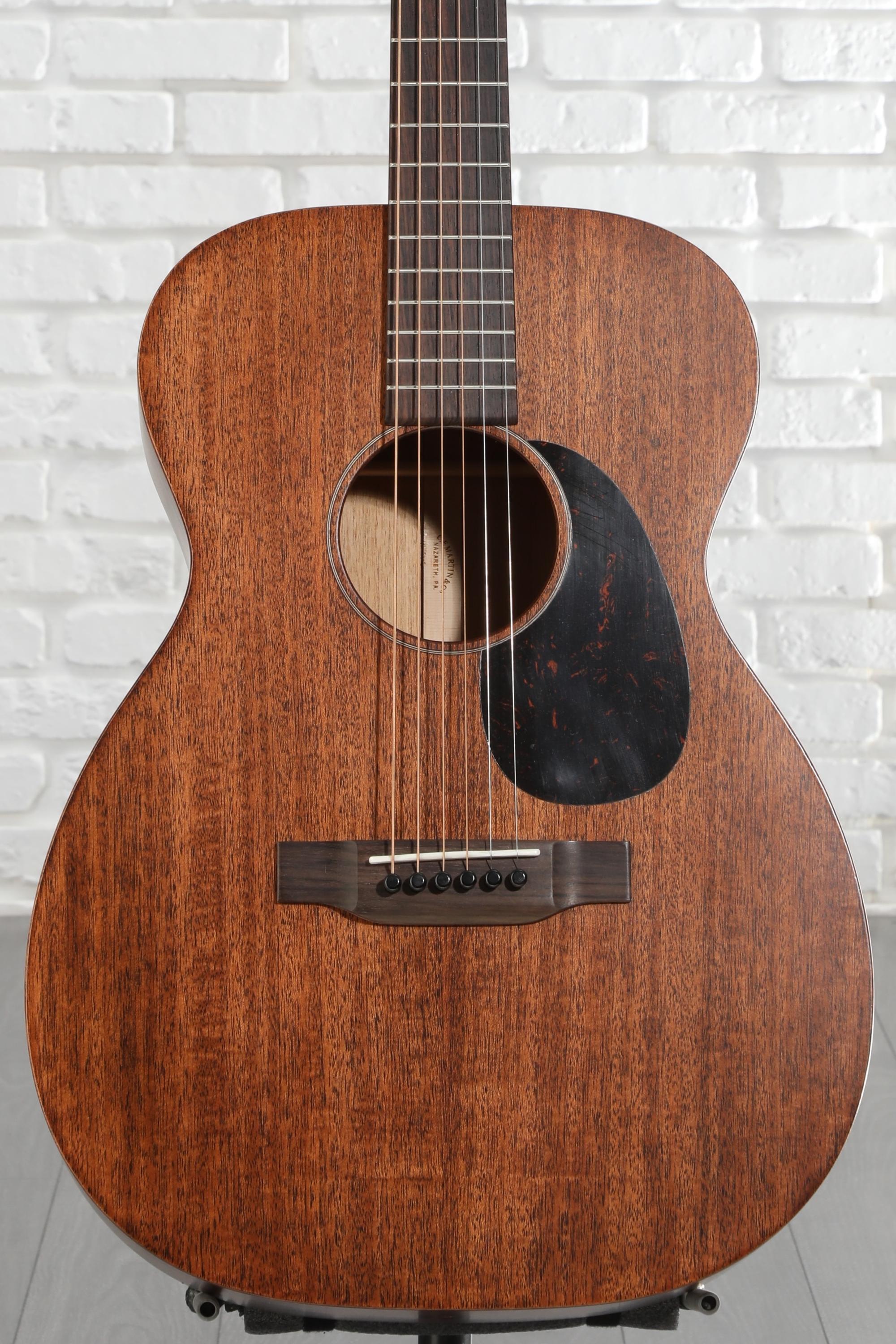 Martin アコースティックギター 00-15M Natural Martin 00-15M Acoustic Guitar - Satin Natural Mahogany | Sweetwater