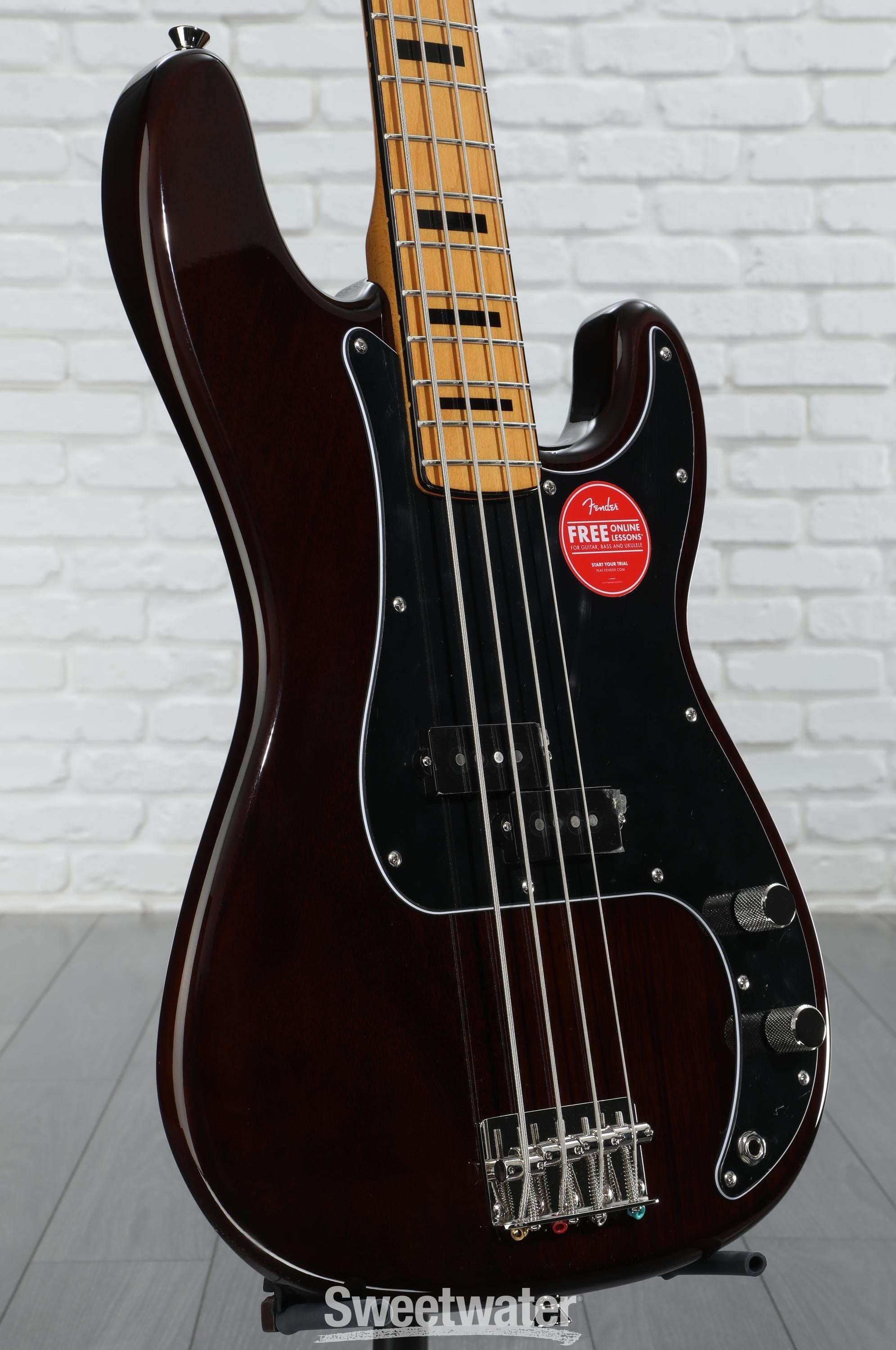 Squier Classic Vibe '70s Precision Bass - Walnut | Sweetwater