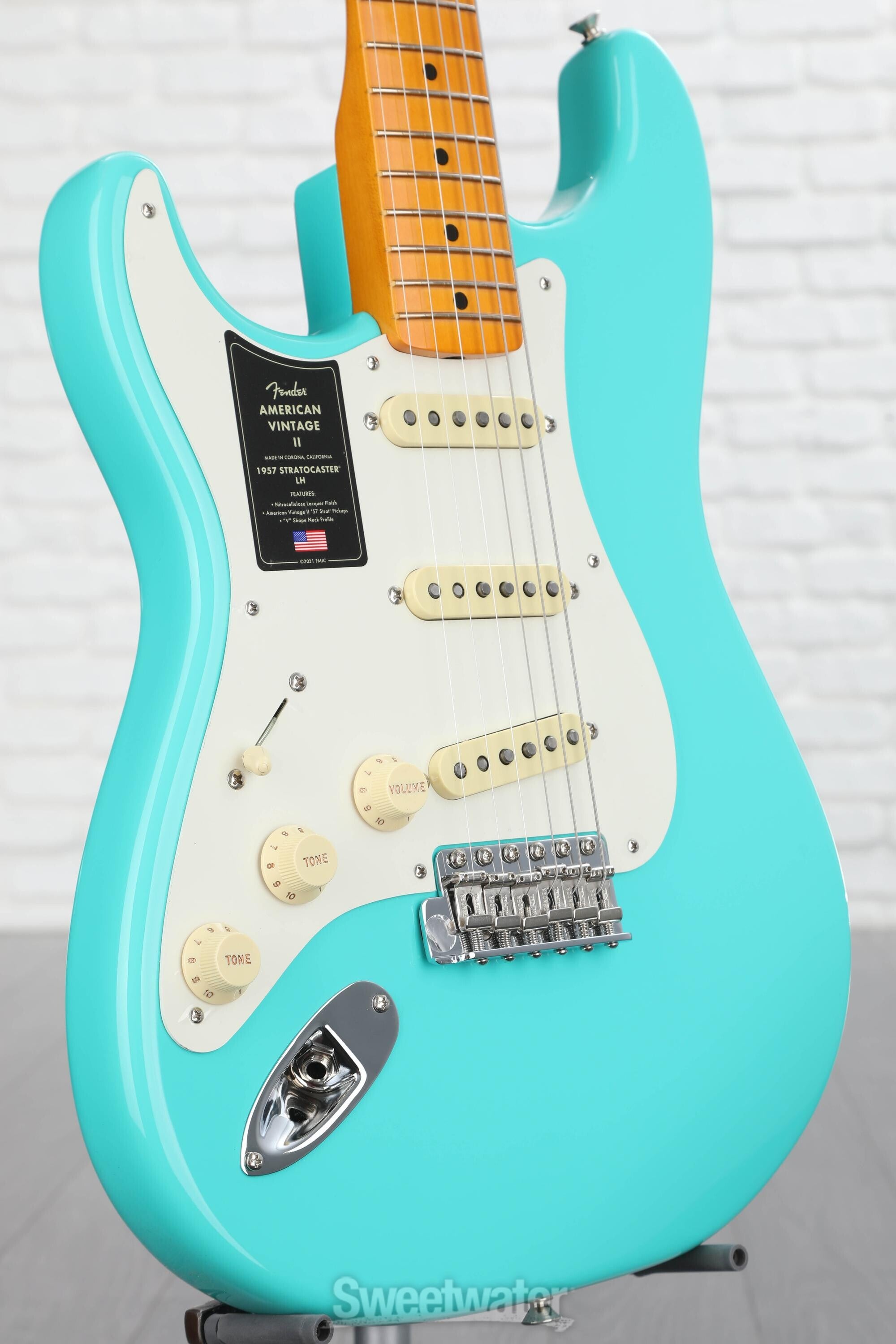 Fender American Vintage II 1957 Stratocaster Left-Handed Electric