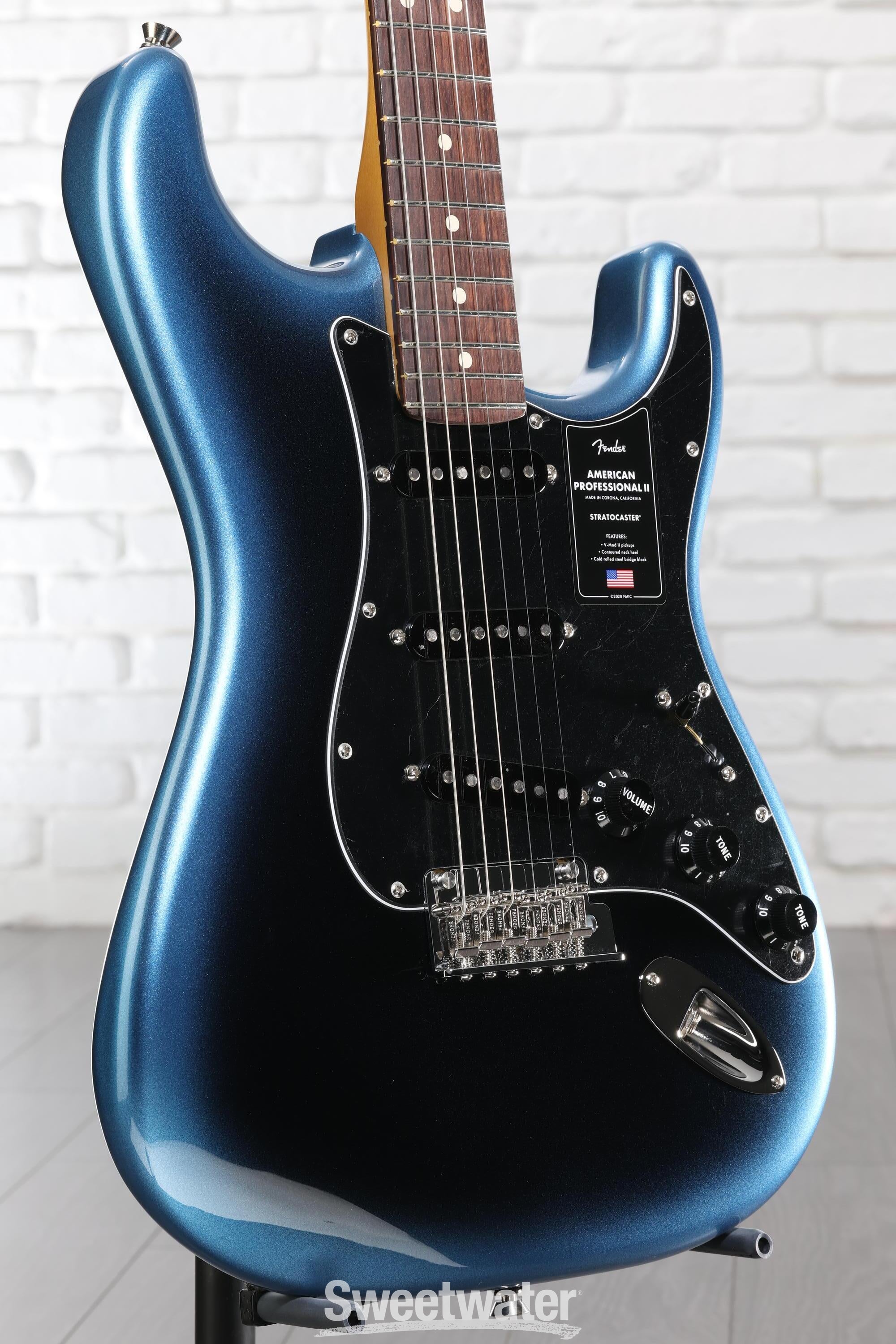 Fender American Professional II Stratocaster - Dark Night with