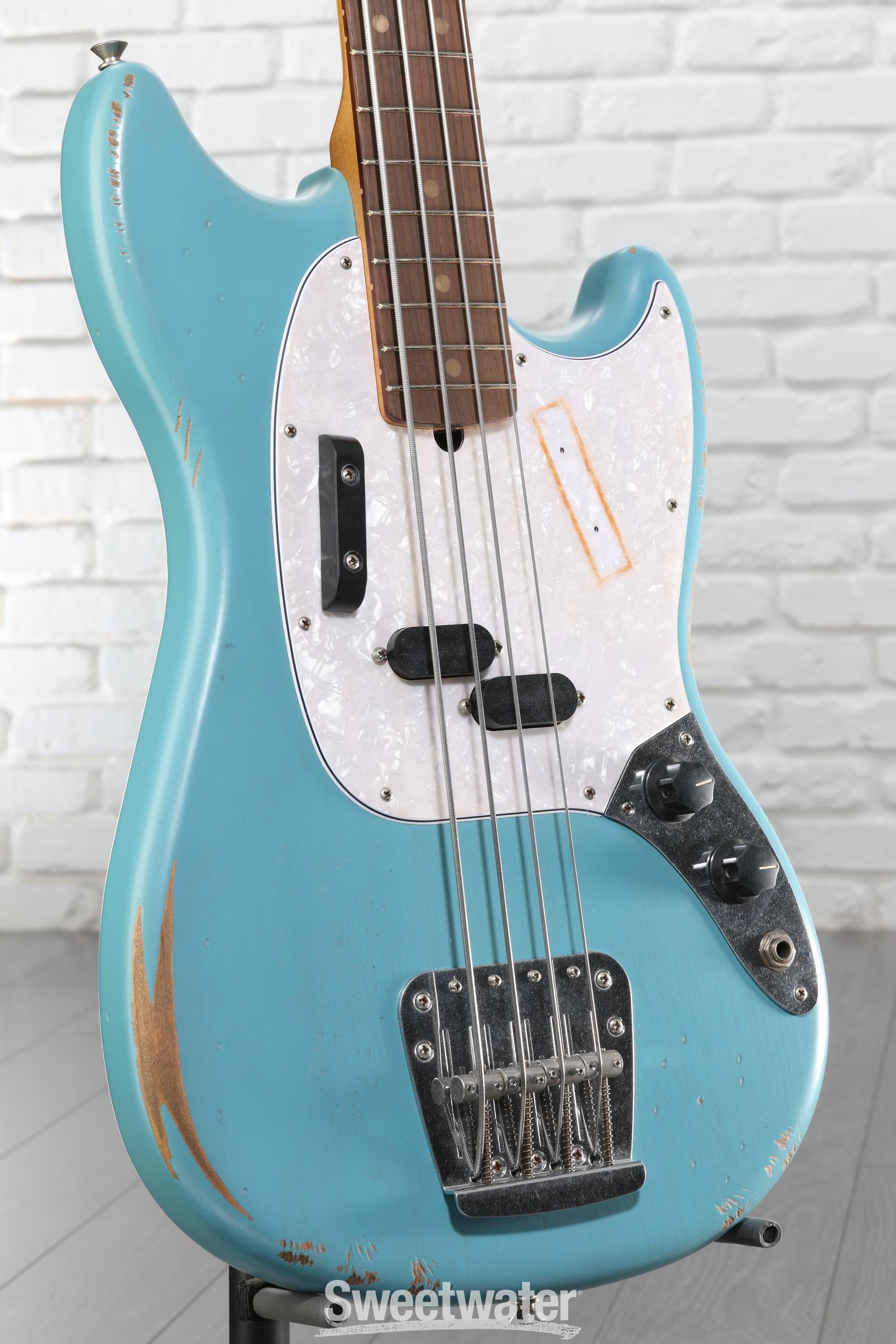 FENDER JMJ Road Worn Mustang Bass （軽量良品） Fender JMJ Road Worn Mustang Bass Guitar - Faded Daphne Blue