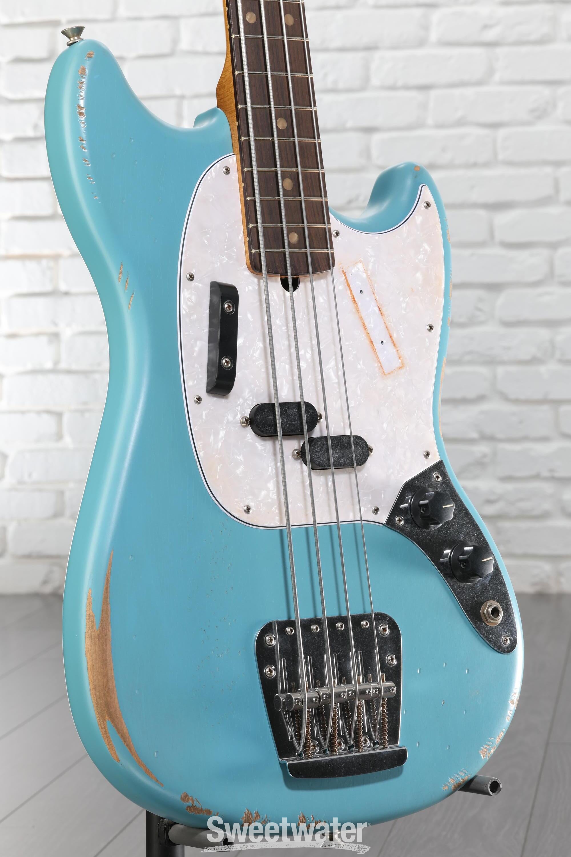 Fender JMJ Road Worn Mustang Bass Guitar - Faded Daphne Blue