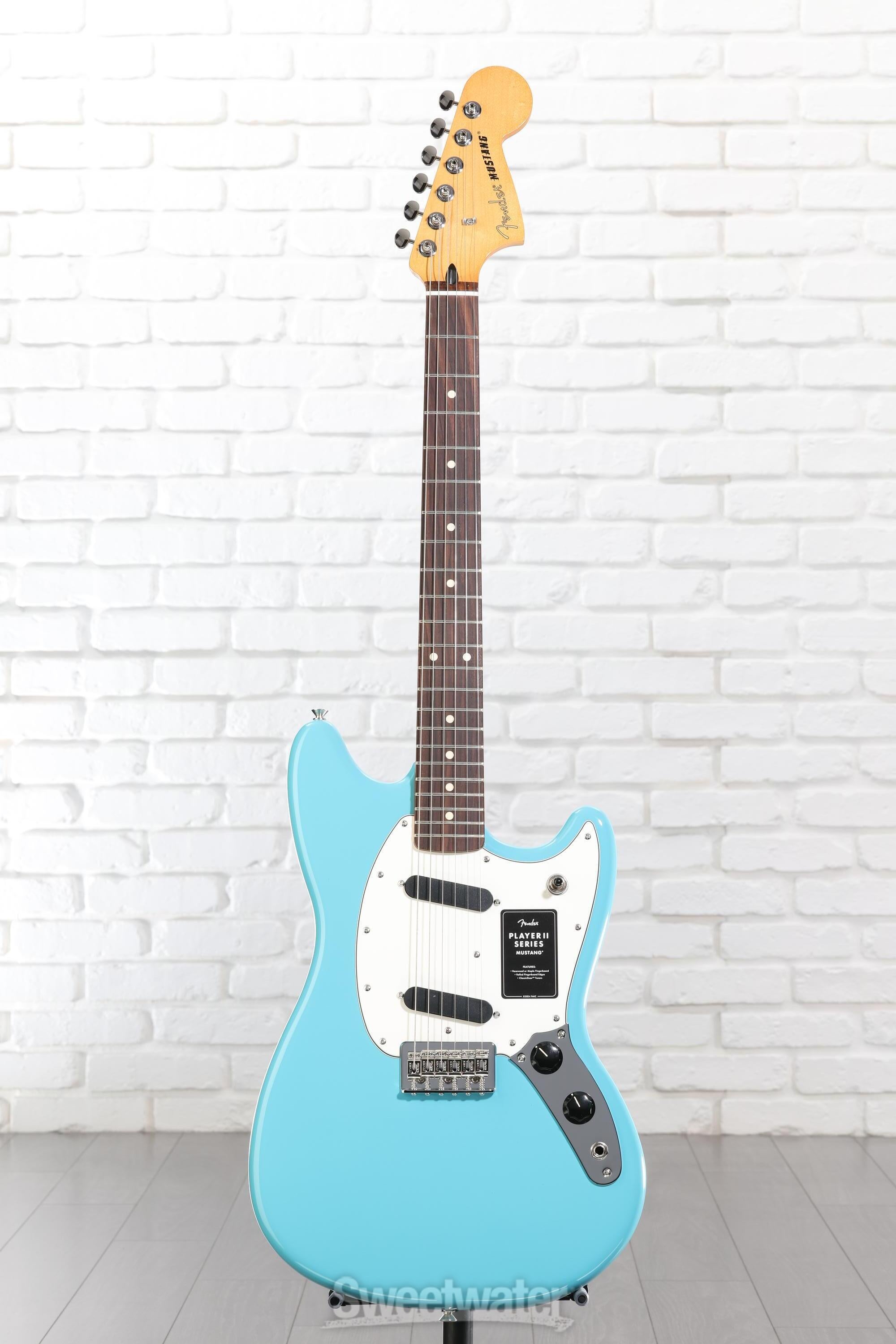 Fender Player II Mustang - Aquatone Blue with Rosewood Fingerboard