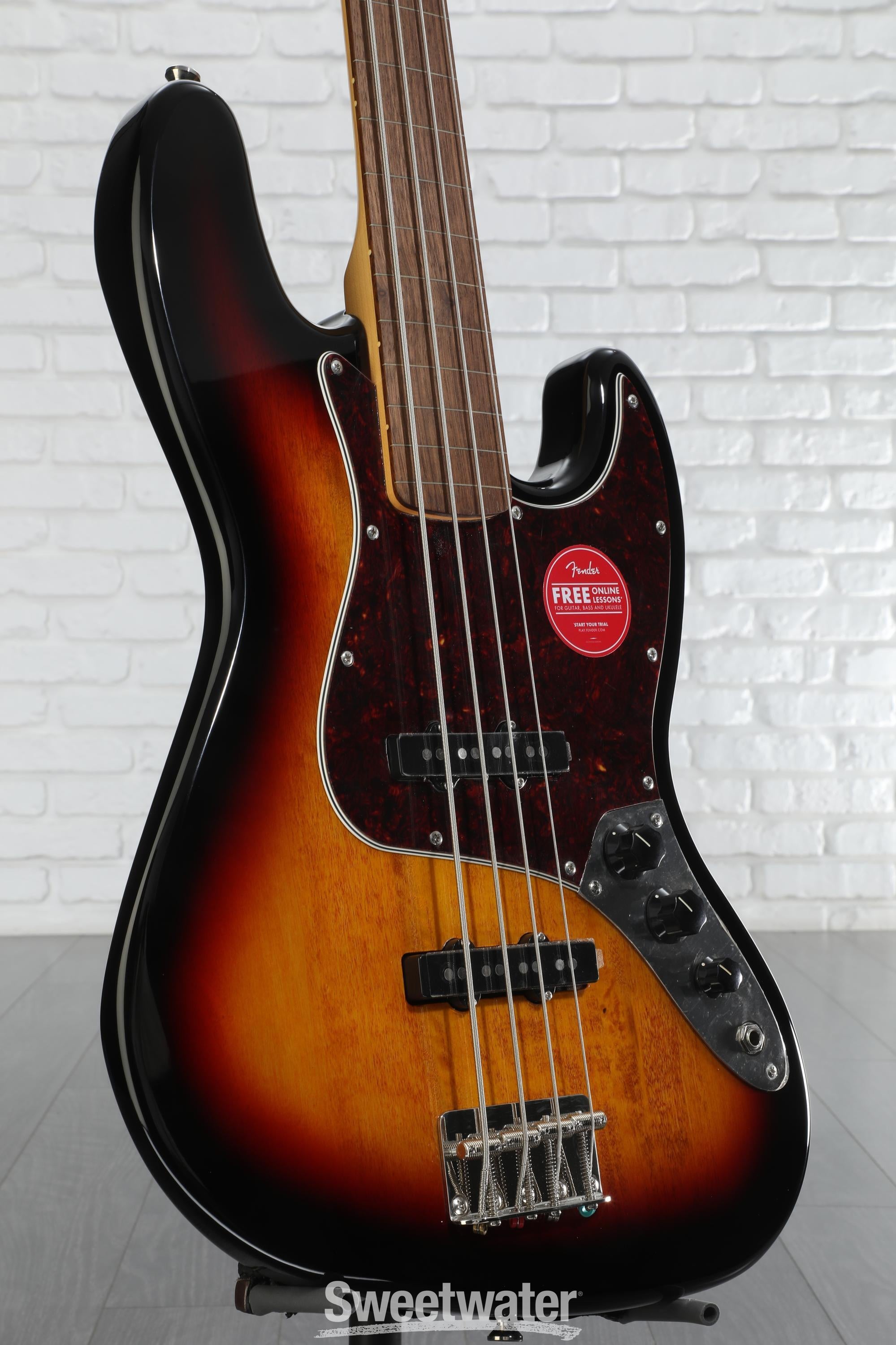 Amazon.com: Squier Classic Vibe 60s Jazz Bass, 3-Color
