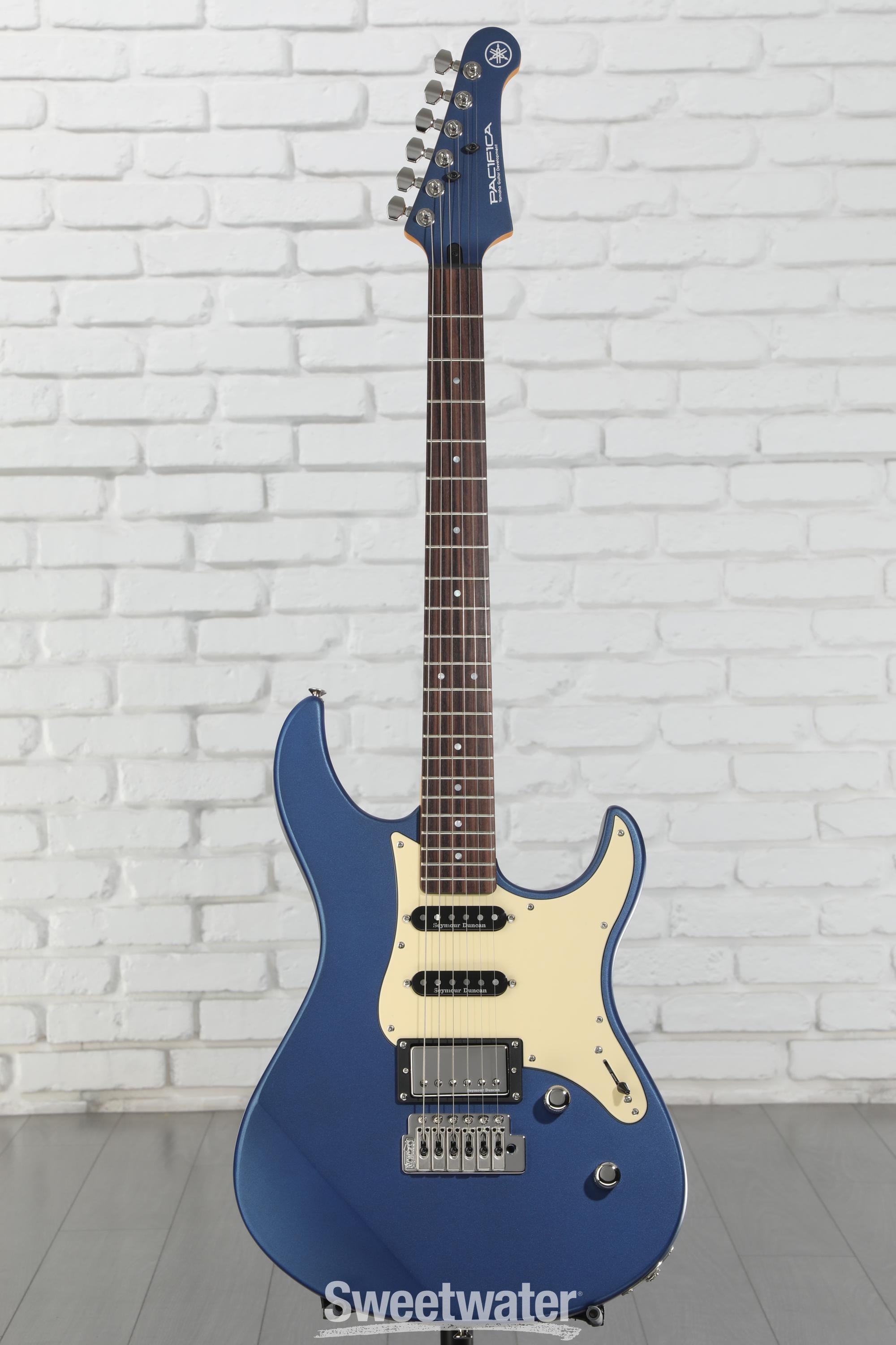 Yamaha PAC612VIIX Pacifica Electric Guitar - Matte Silk Blue