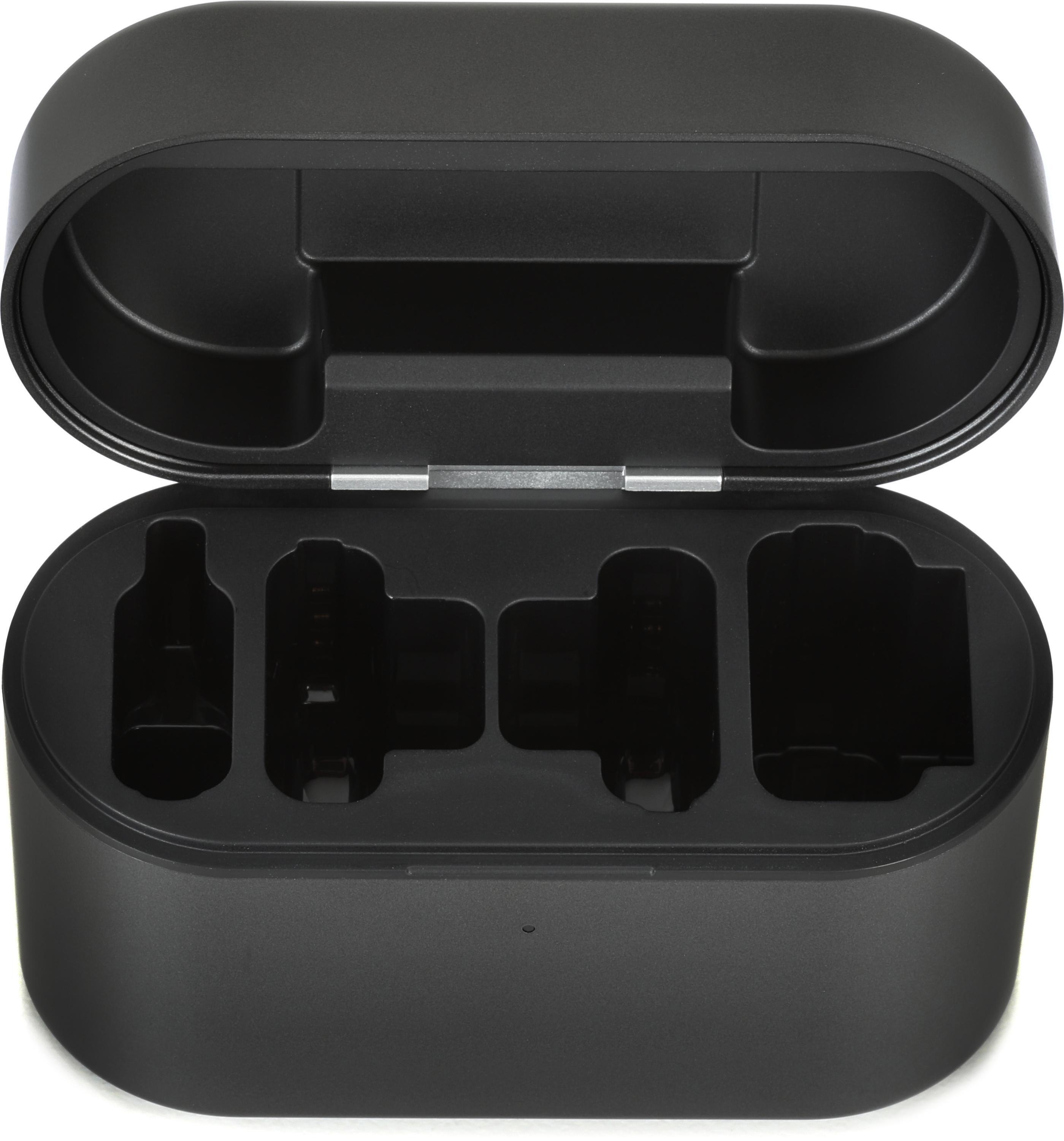 Hollyland Lark M2S Combo Charging Case | Sweetwater