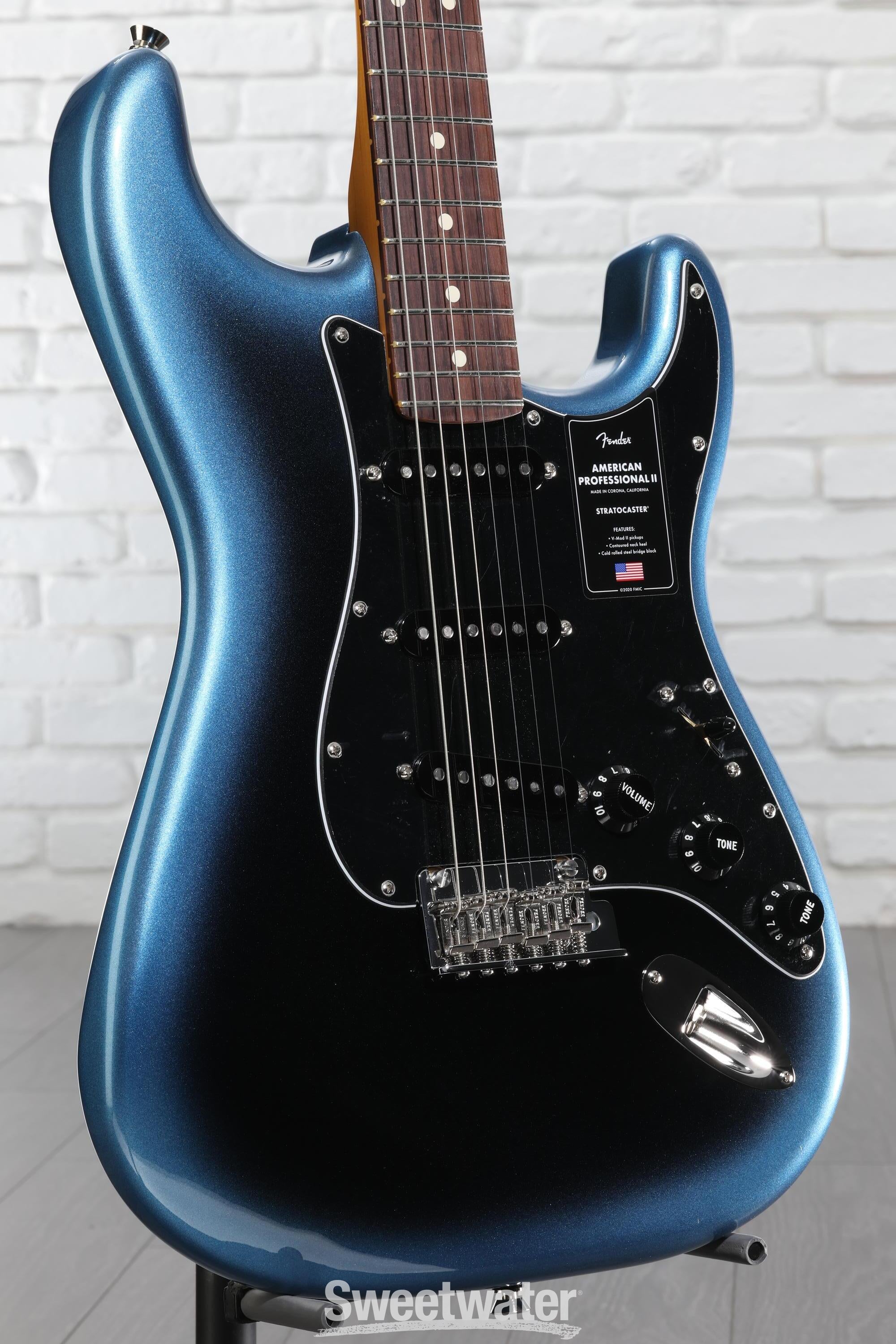 ギター Fender American Professional Stratocaste Fender American Professional II Stratocaster - Dark Night with