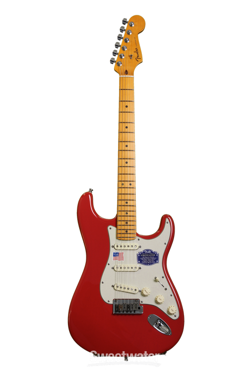 ギター Fender USA American Deluxe Stratocaster Fender American Deluxe Stratocaster 2004-2009 Series - Deluxe Guitar