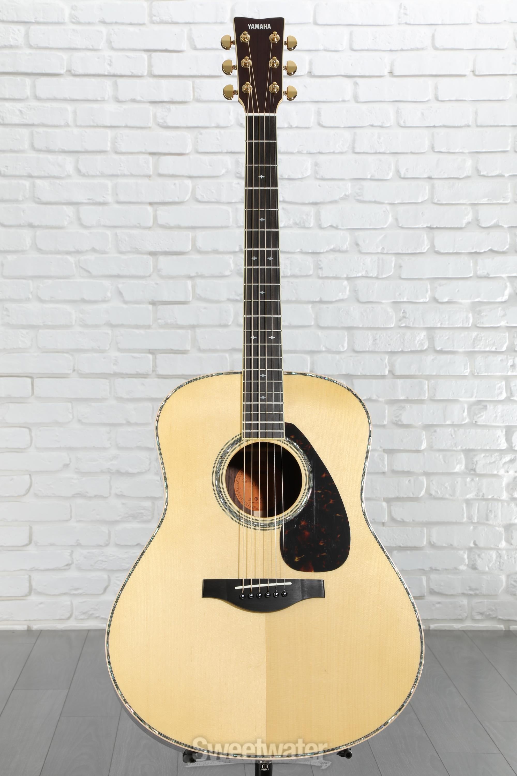 Yamaha LL16D ARE Original Jumbo Acoustic-electric Guitar - Natural
