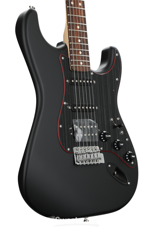 Fender Special Edition Stratocaster HSS Noir - Satin Black with Rosewood  Fingerboard