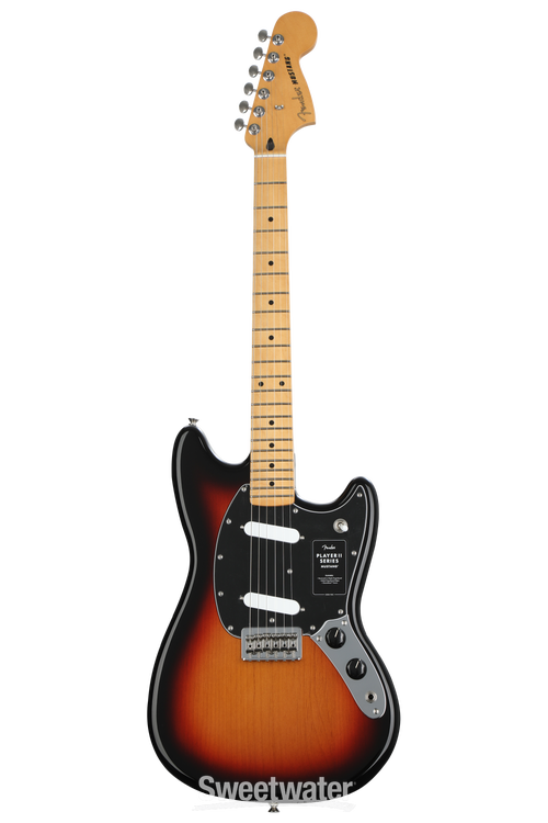 Fender Player II Mustang - 3-color Sunburst with Maple Fingerboard