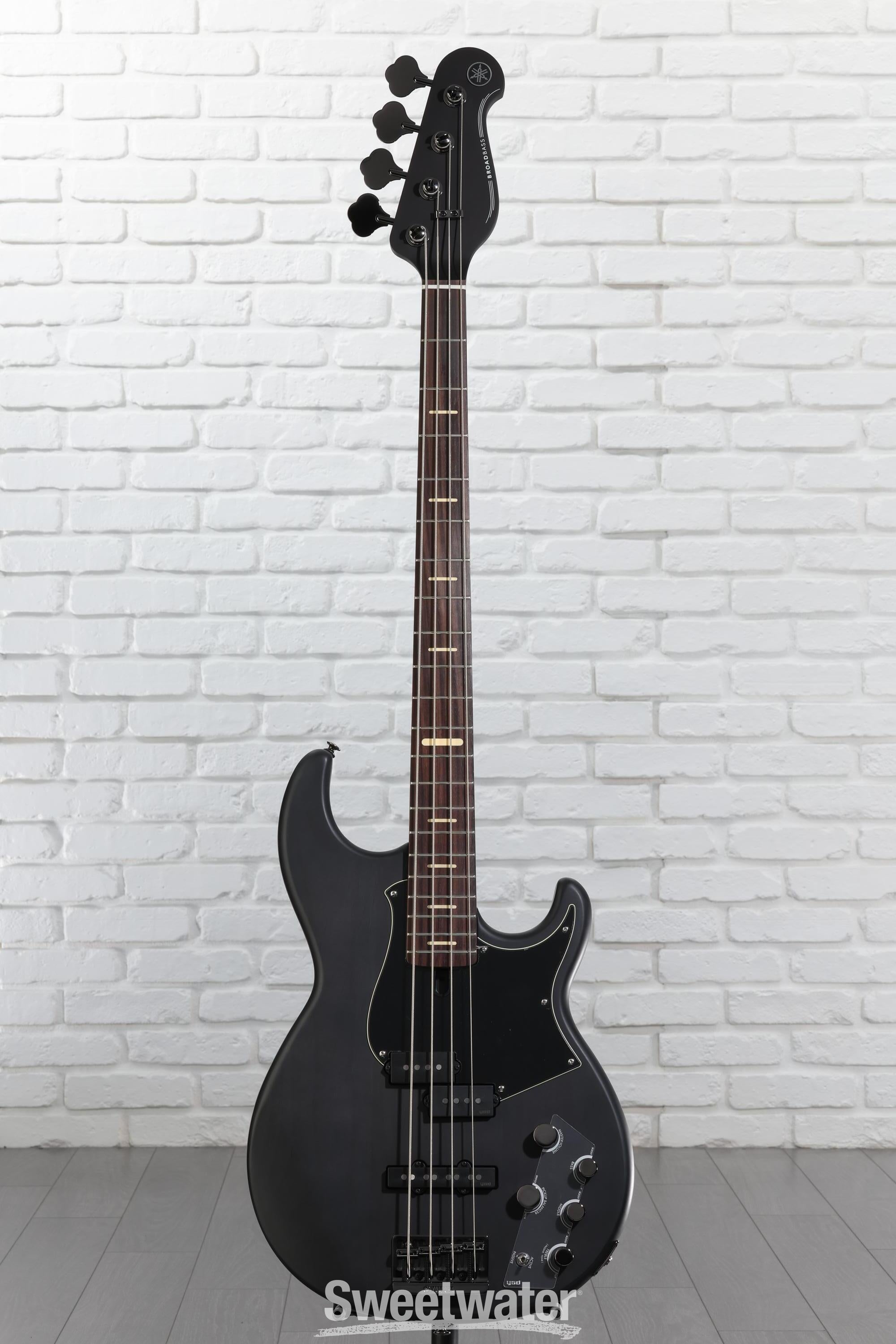 Yamaha BB734A 4-string Bass Guitar - Translucent Matte Black