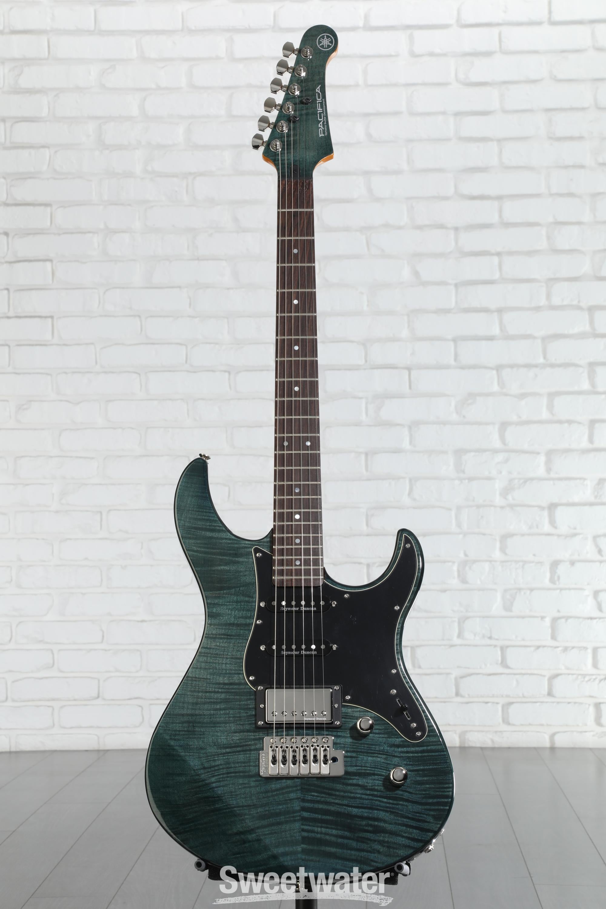 Yamaha Pacifica PAC612VIIFM Electric Guitar - Indigo Blue | Sweetwater