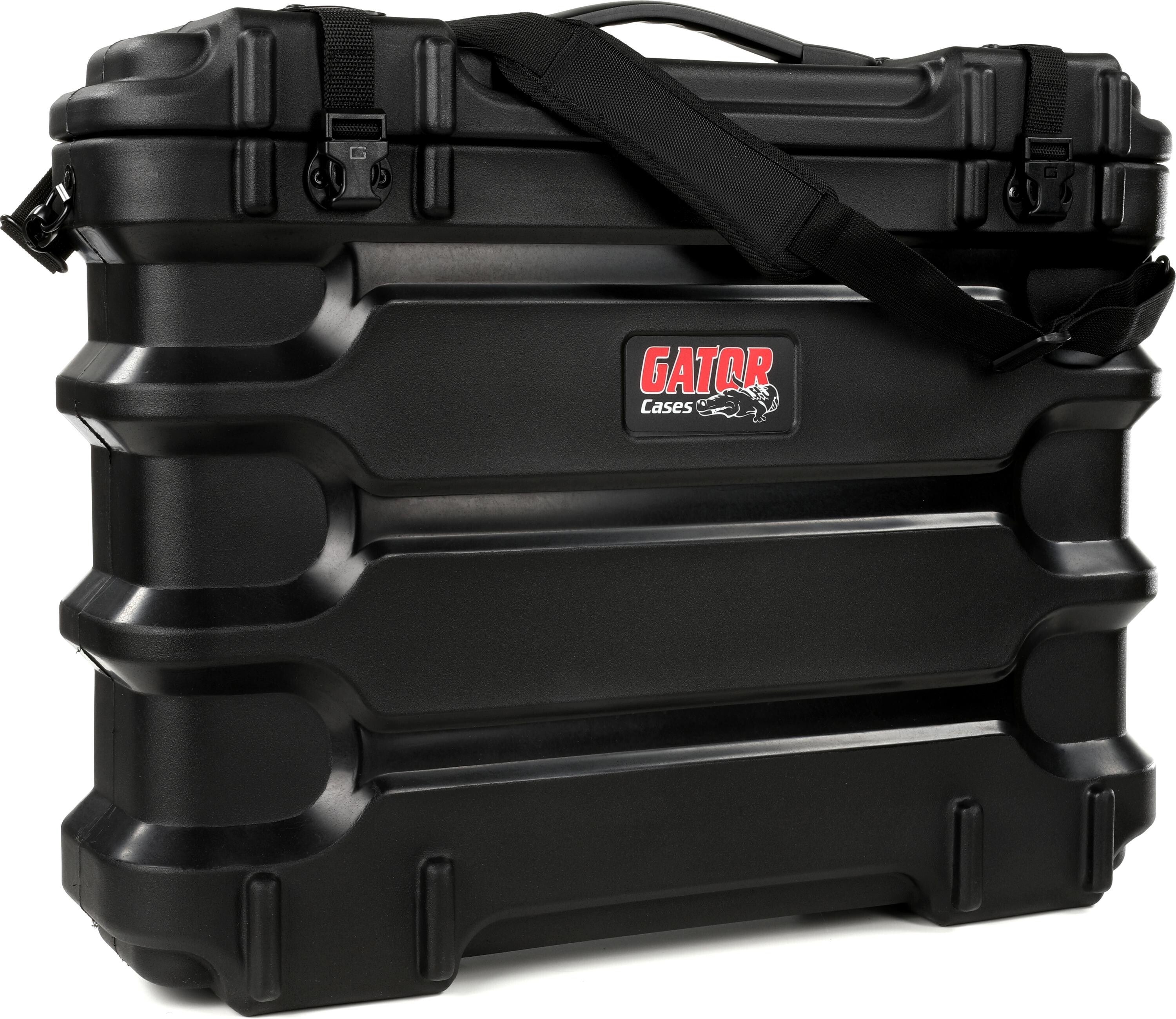 Gator GLED1924ROTO Molded Case for 19-24-inch LCD | Sweetwater