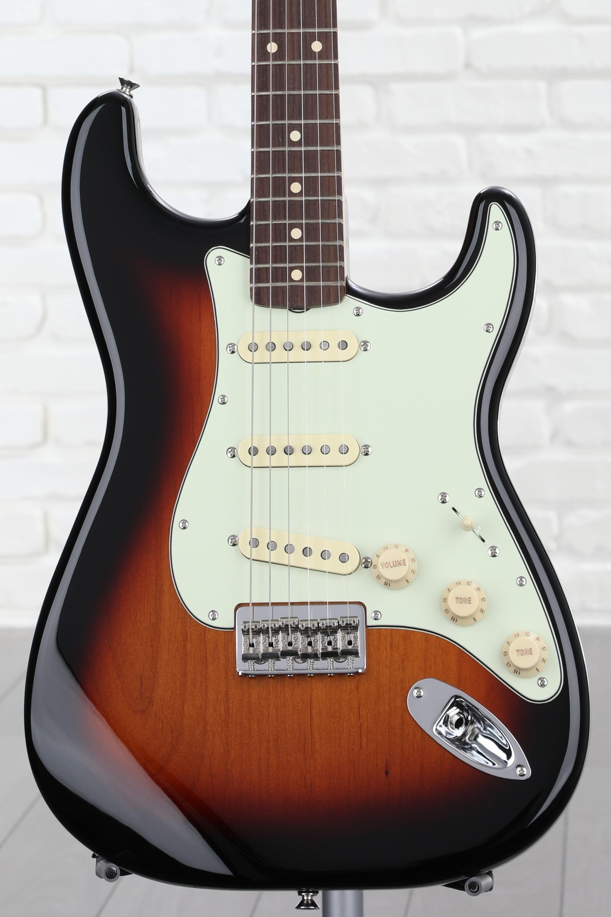 Fender Robert Cray Standard Stratocaster - 3-color Sunburst with  