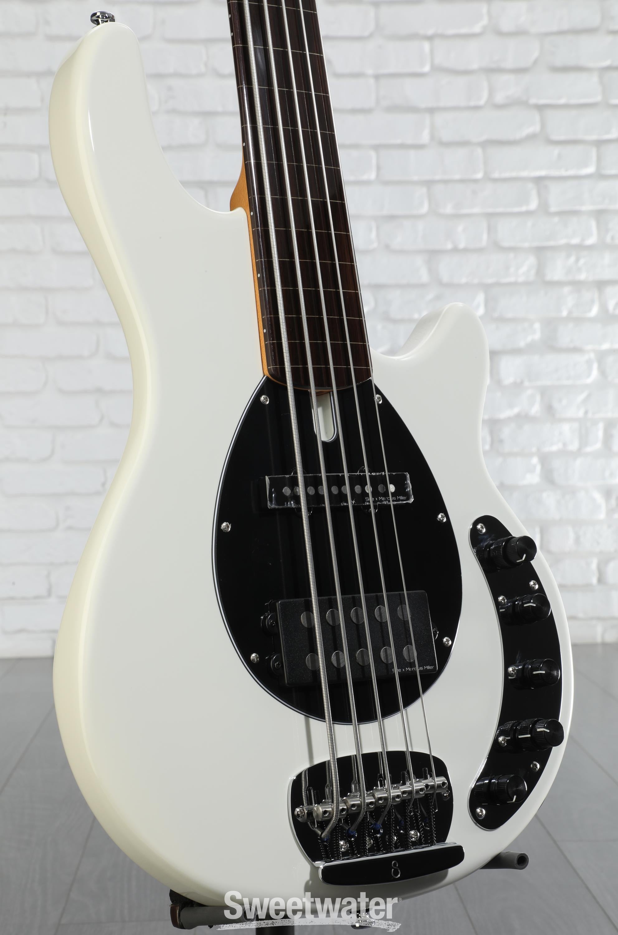 Sire Marcus Miller Z7 5-string Fretless Bass Guitar
