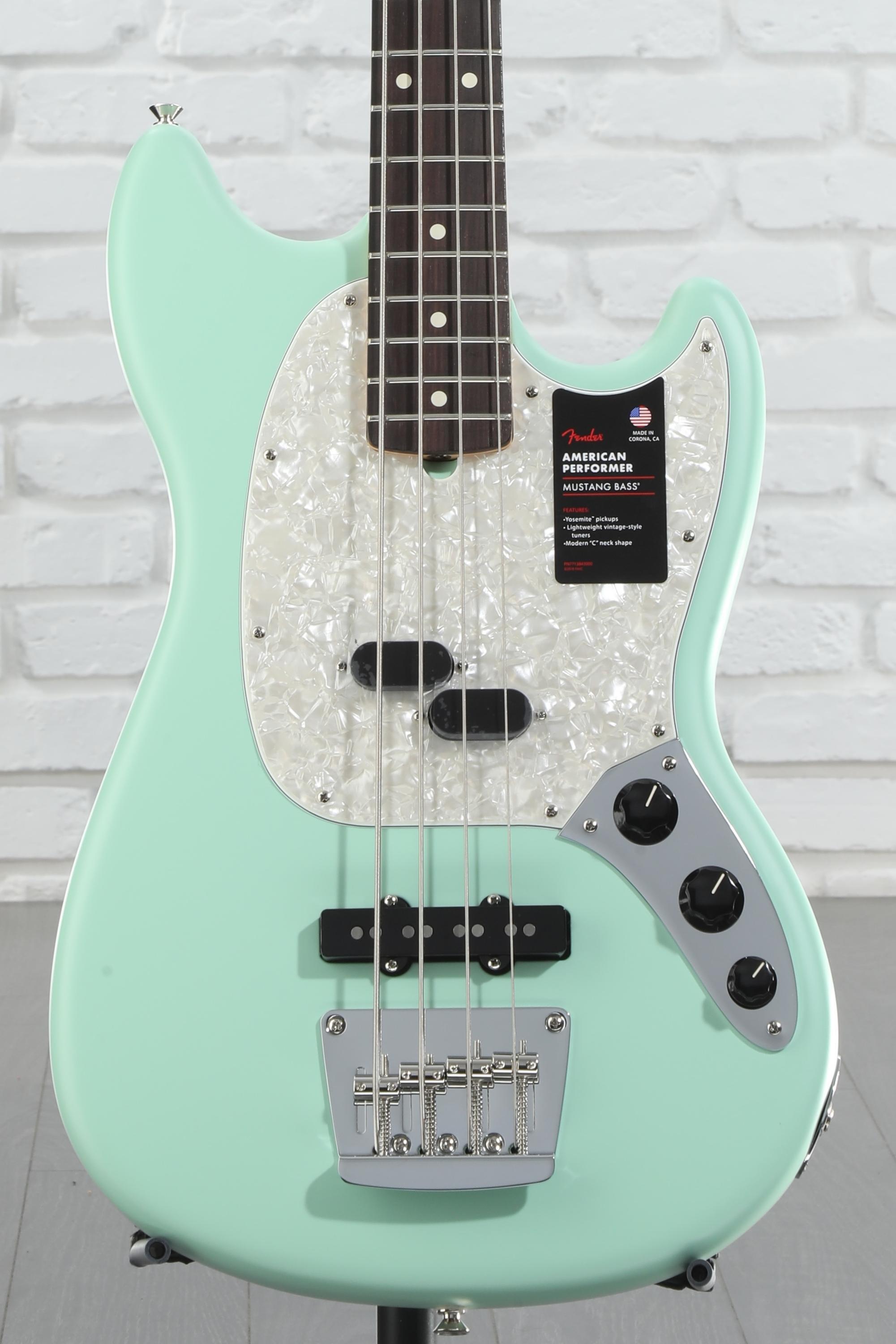 Fender American Performer Mustang Bass - Satin Surf Green