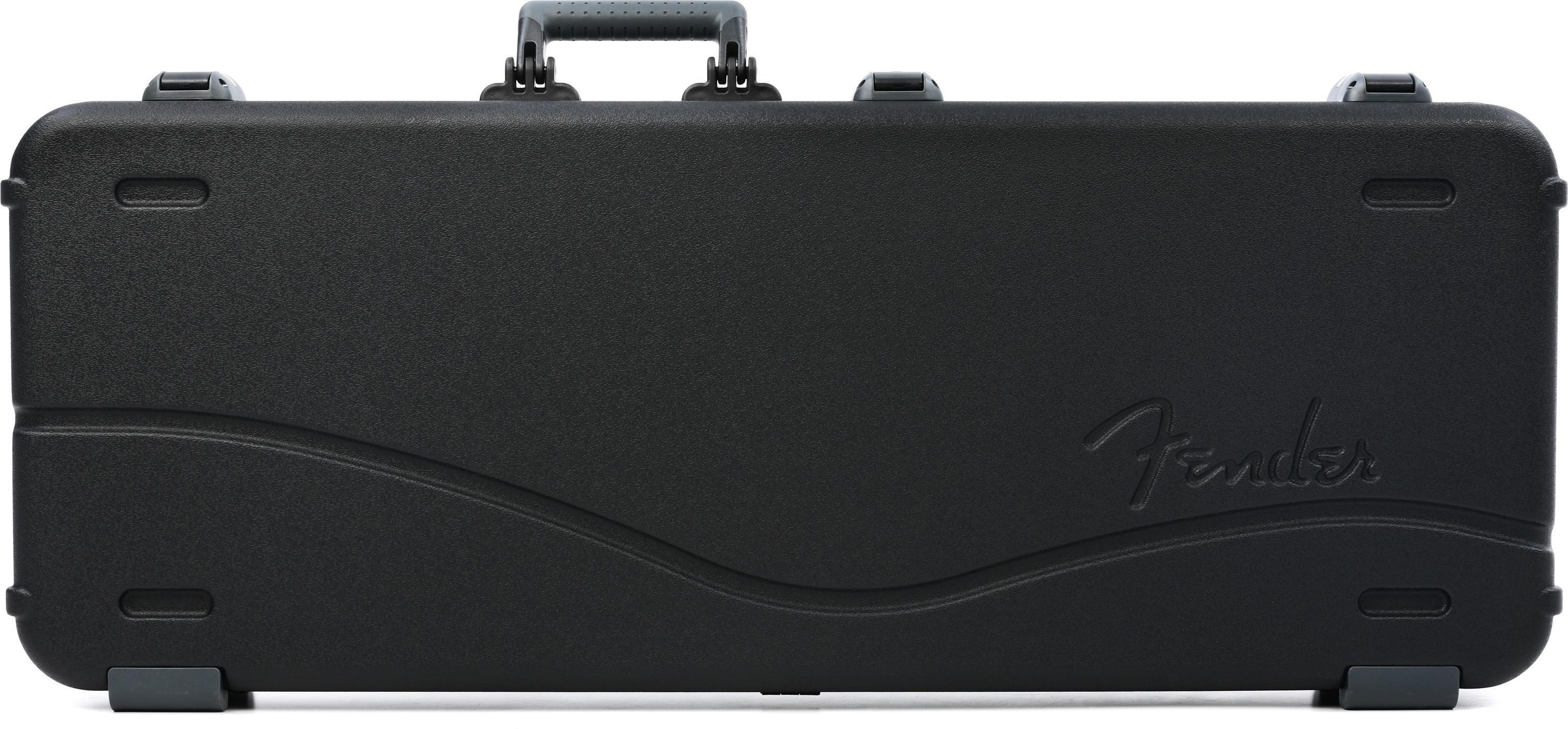 Photo of Fender Deluxe Molded Stratocaster/Telecaster Case - Black