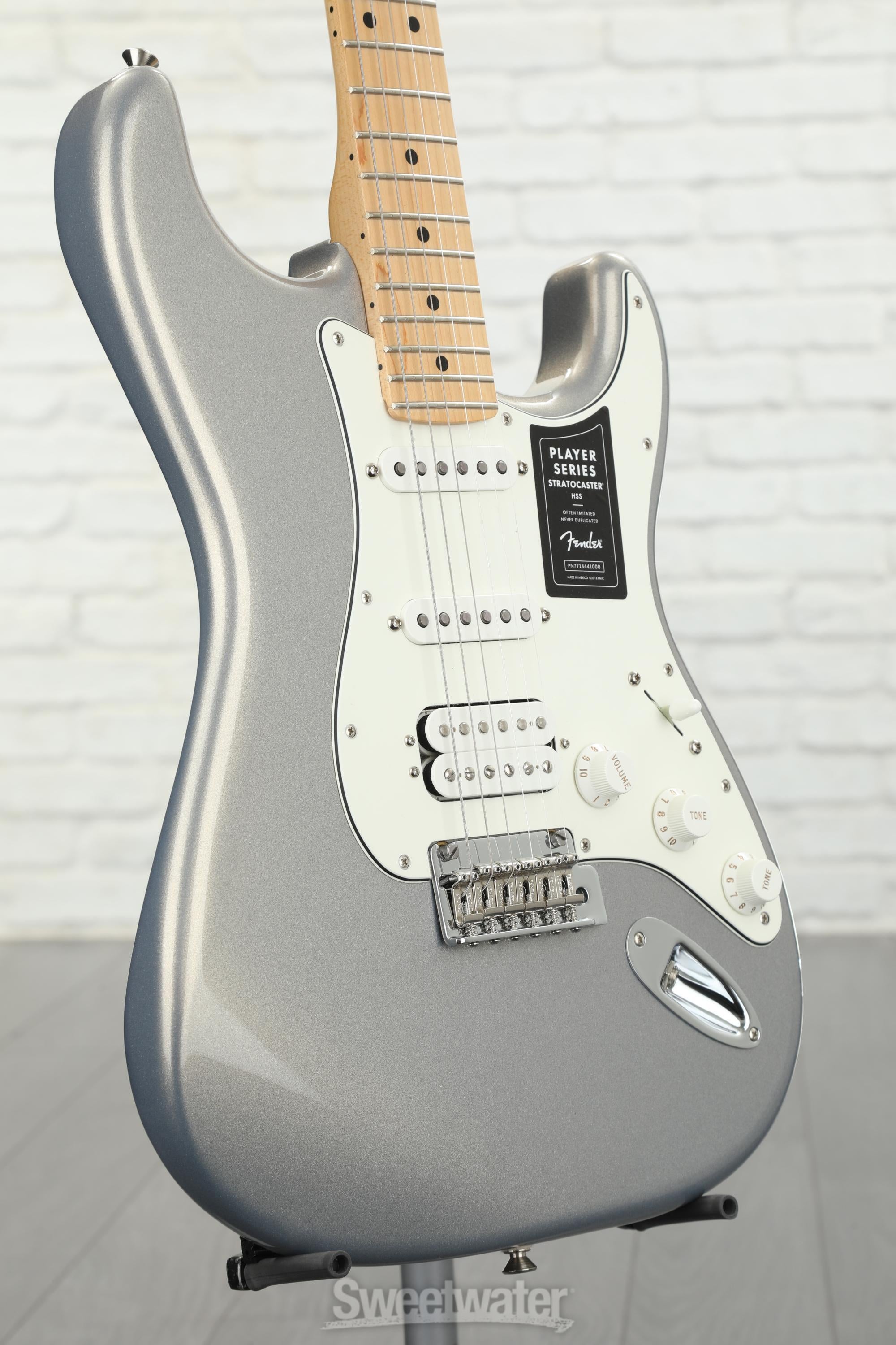 Fender Player Stratocaster HSS - Silver