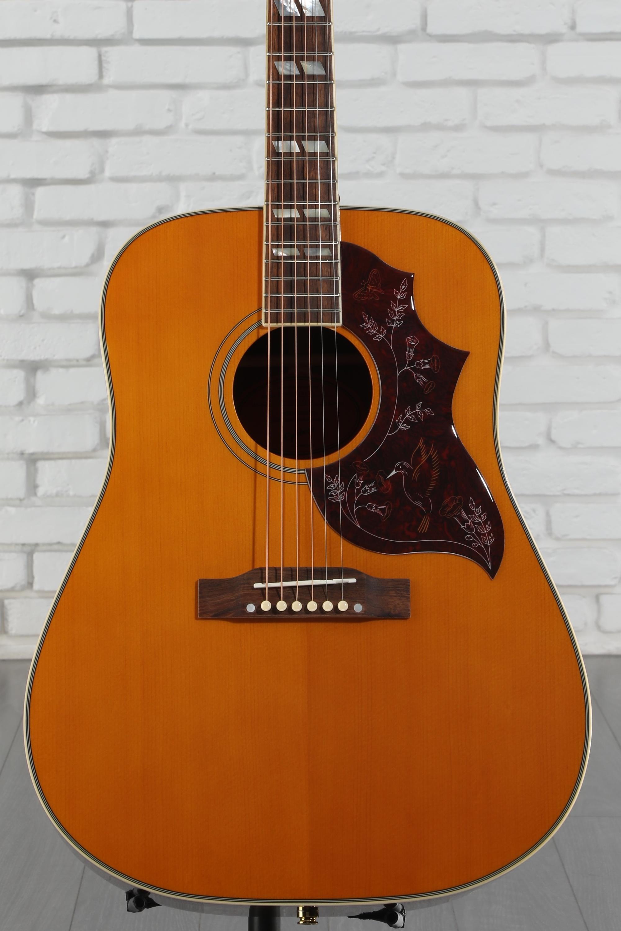 Epiphone Hummingbird Acoustic Guitar - Aged Natural Antique