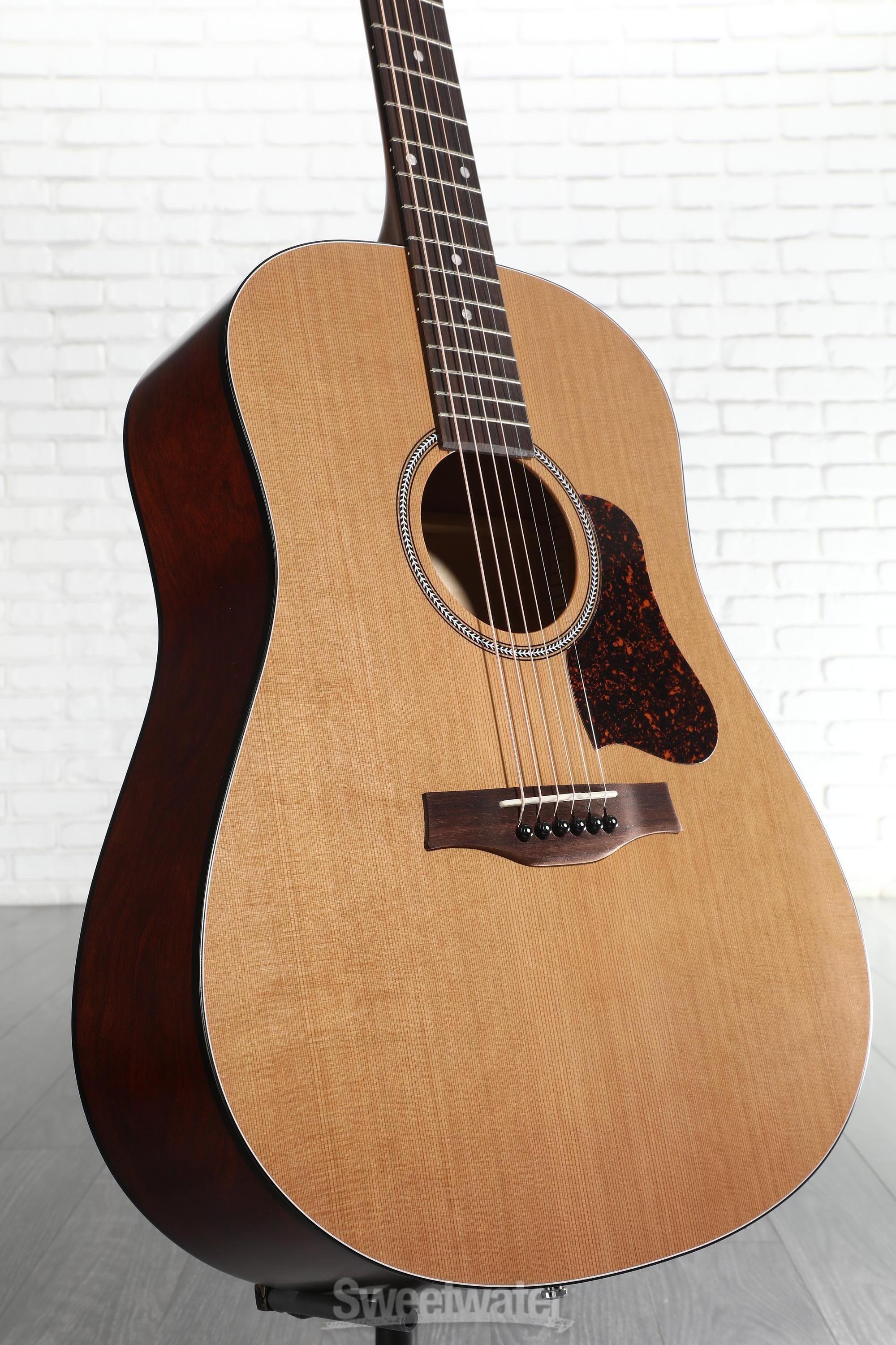 Seagull Guitars S6 Cedar Original Acoustic Guitar - Natural