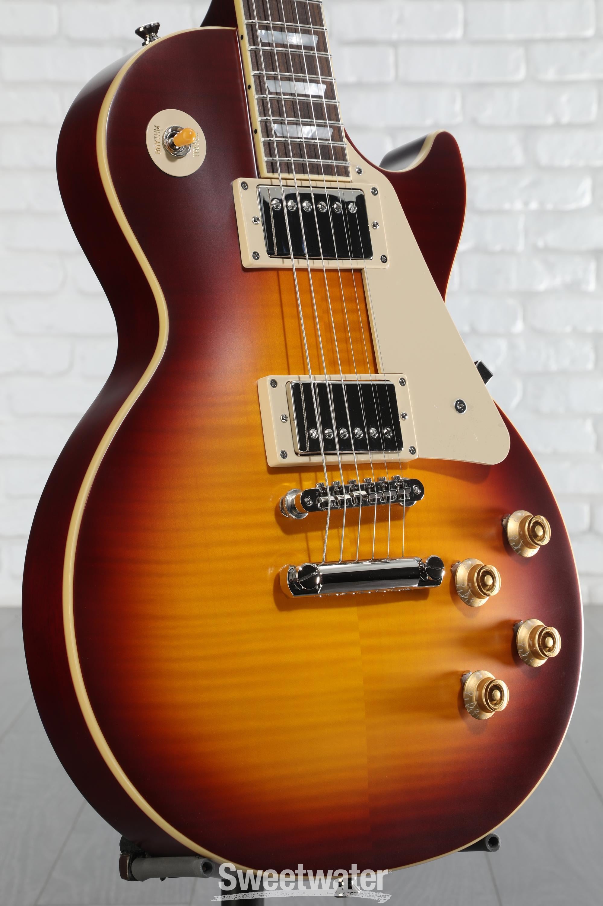 Epiphone 1959 Les Paul Standard Reissue Electric Guitar - Royal Epiphone 1959 Les Paul Standard Reissue Electric Guitar - Royal