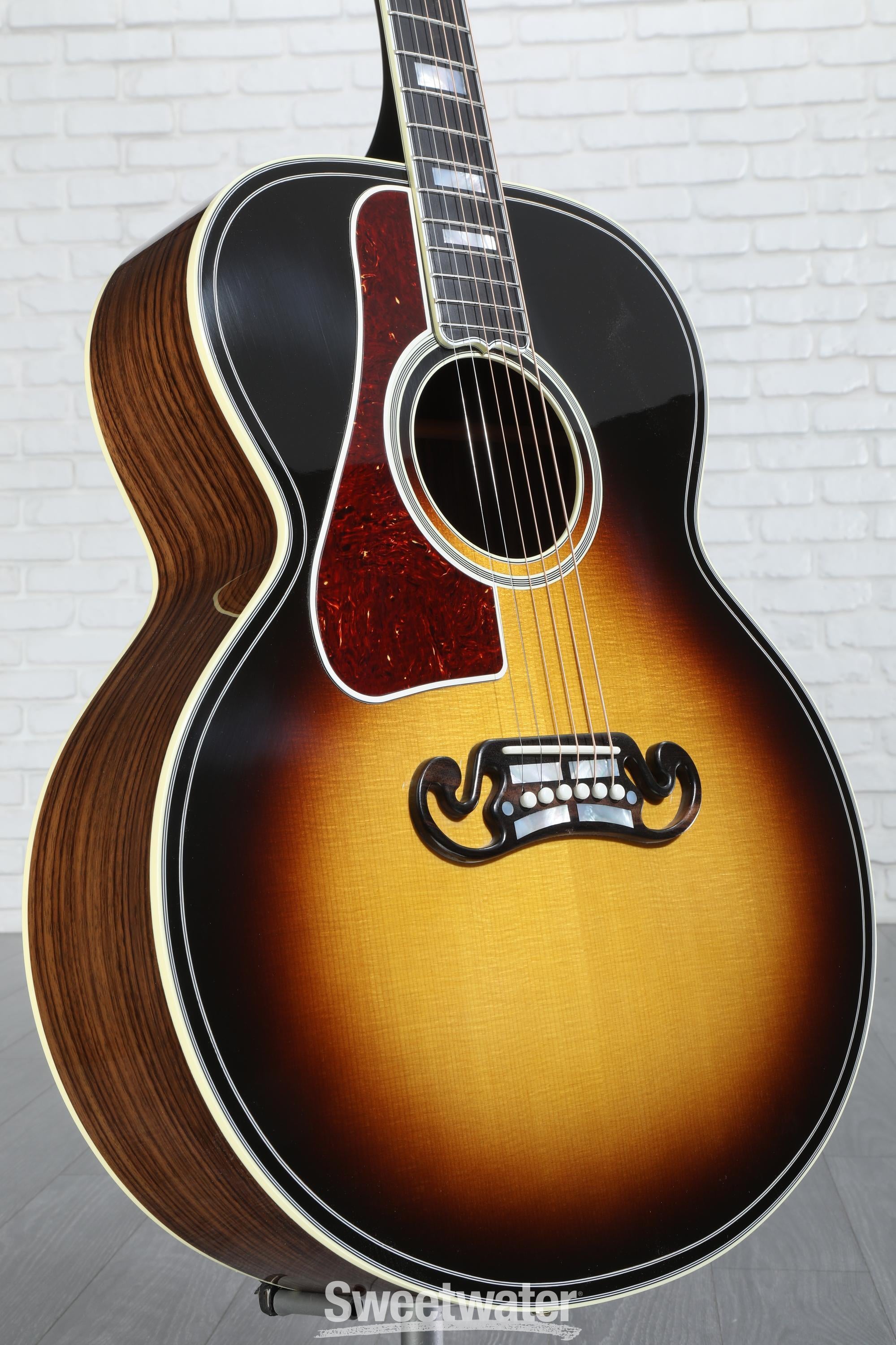 Gibson Acoustic SJ-200 Western Classic Left-handed Acoustic Guitar