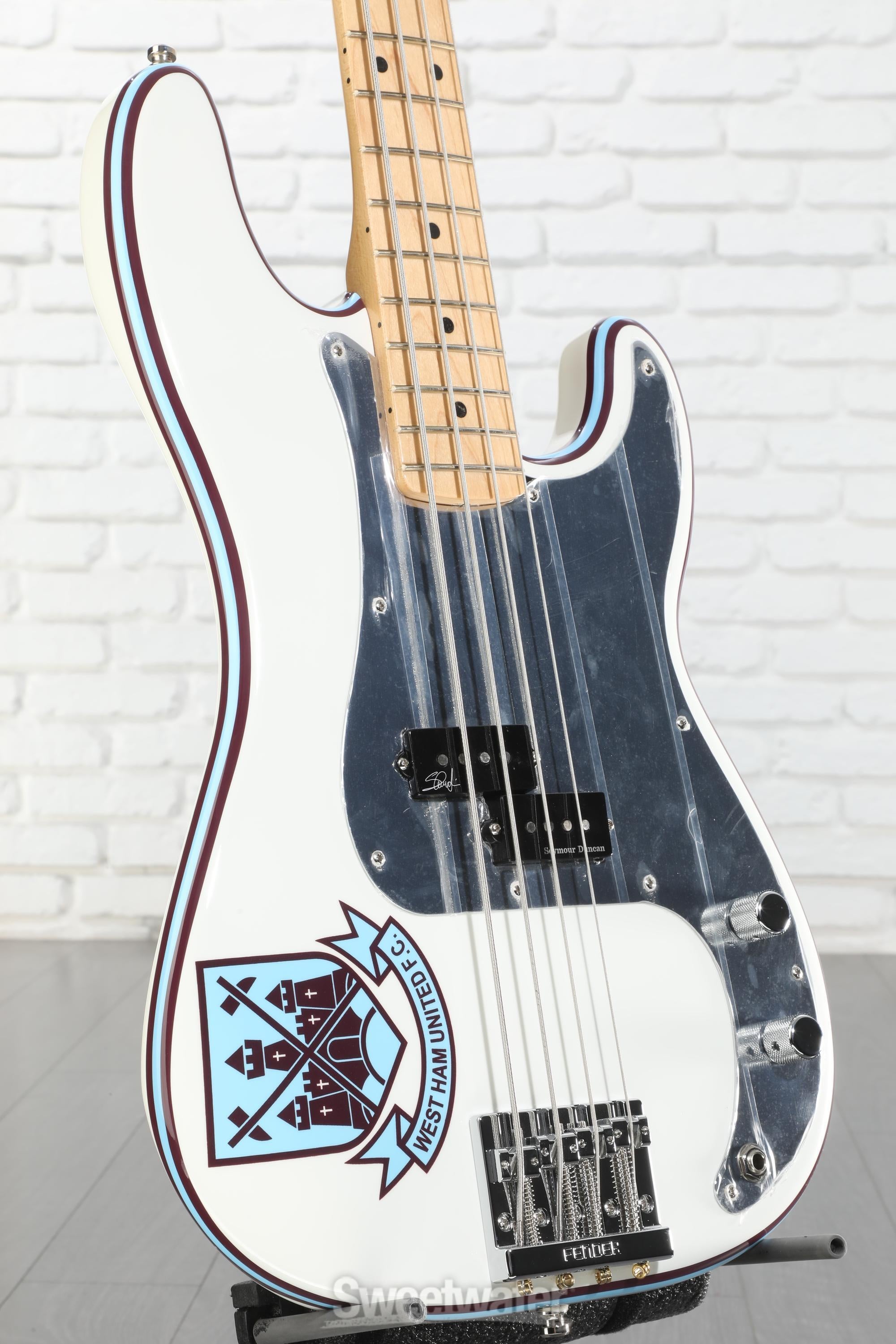 美品 FENDER Steve Harris Precision Bass Fender Steve Harris Precision Bass - Olympic White | Sweetwater