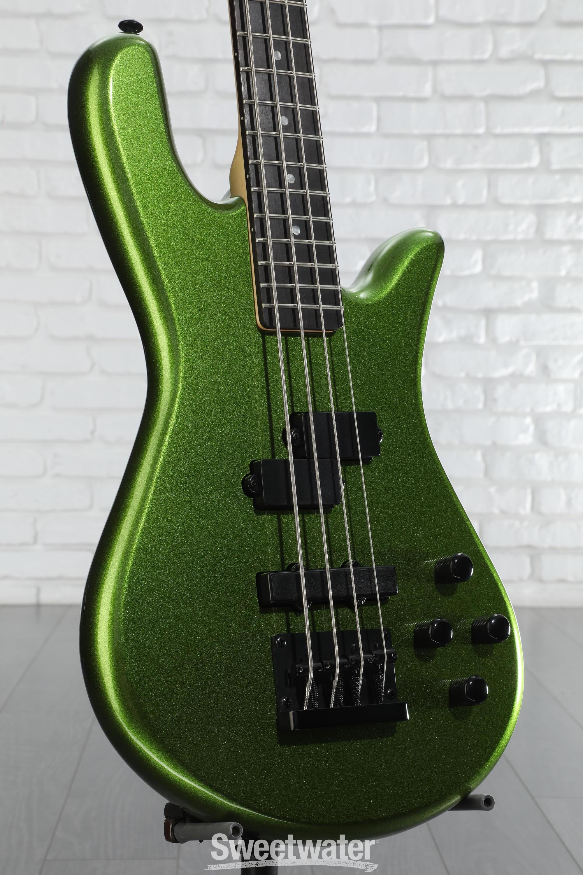 Spector Performer 4 Bass Guitar - Metallic Green | Sweetwater