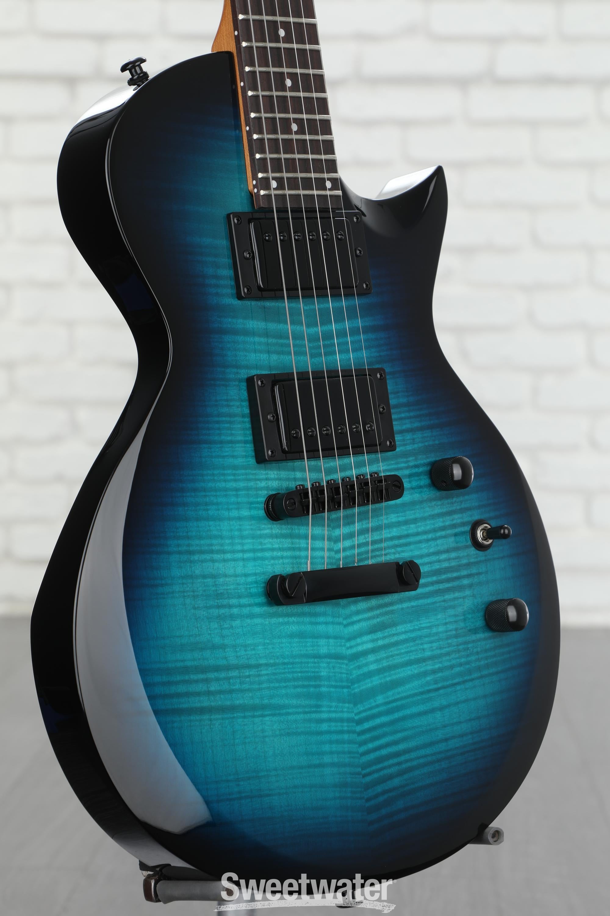 Lightning Blues Guitar Fes．1DVD＆3CD mqdefault.jpg
