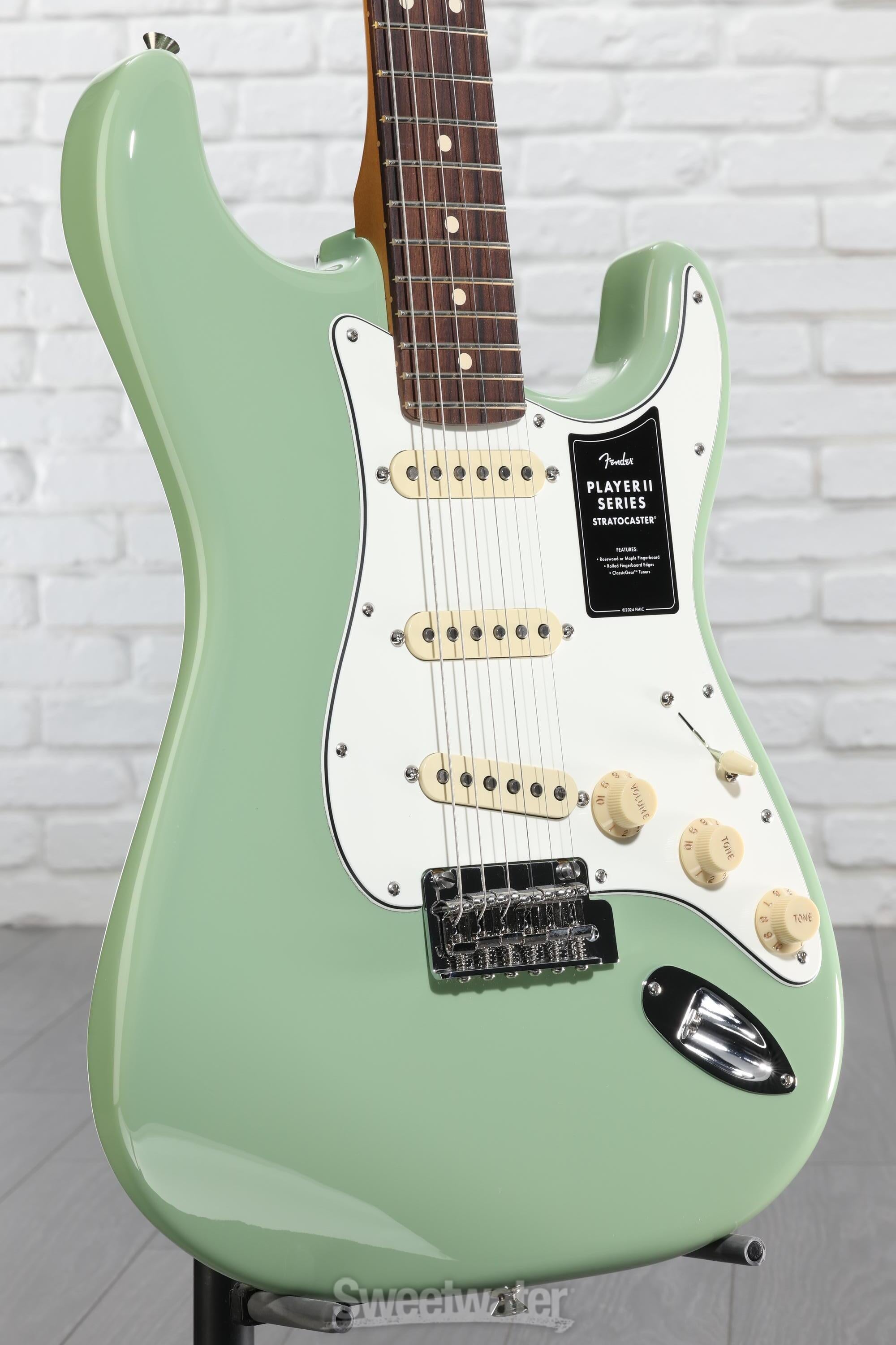 Fender Player II Stratocaster Electric Guitar - Birch Green with Rosewood Fingerboard