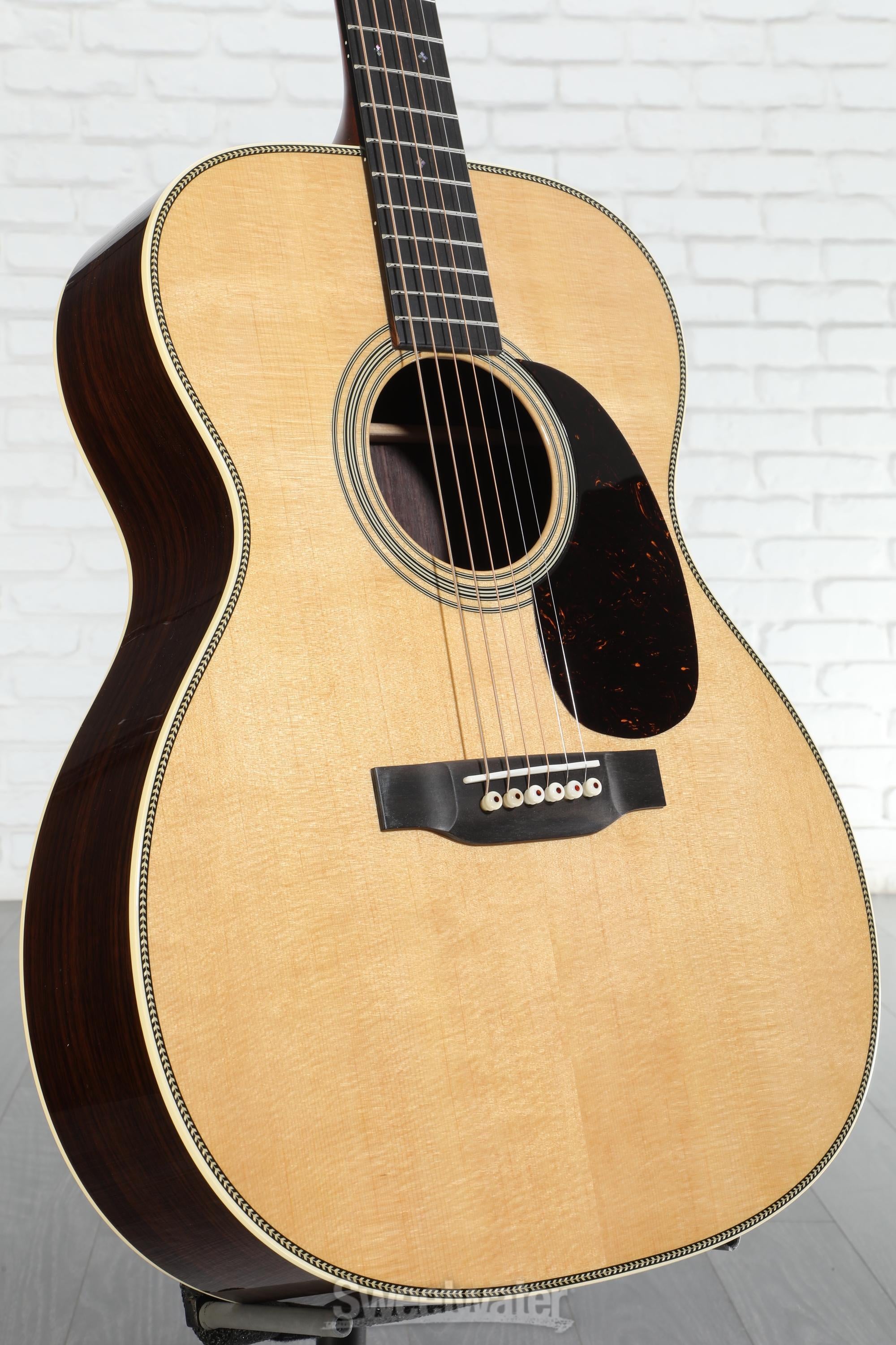 Martin 000-28 Standard Series Acoustic Guitar - Natural