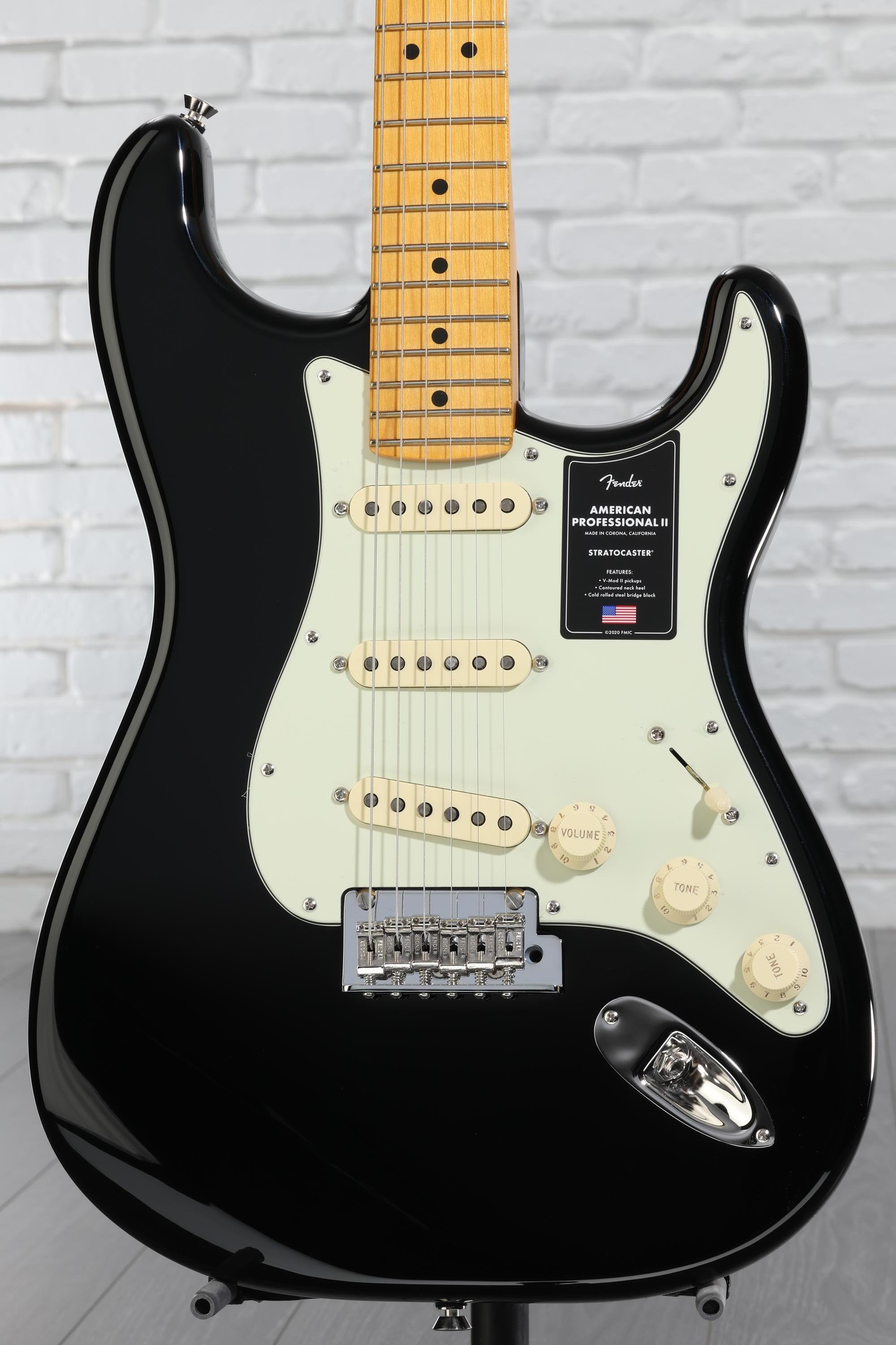 ギター American professional II stratocaster Fender American Professional II Stratocaster Maple