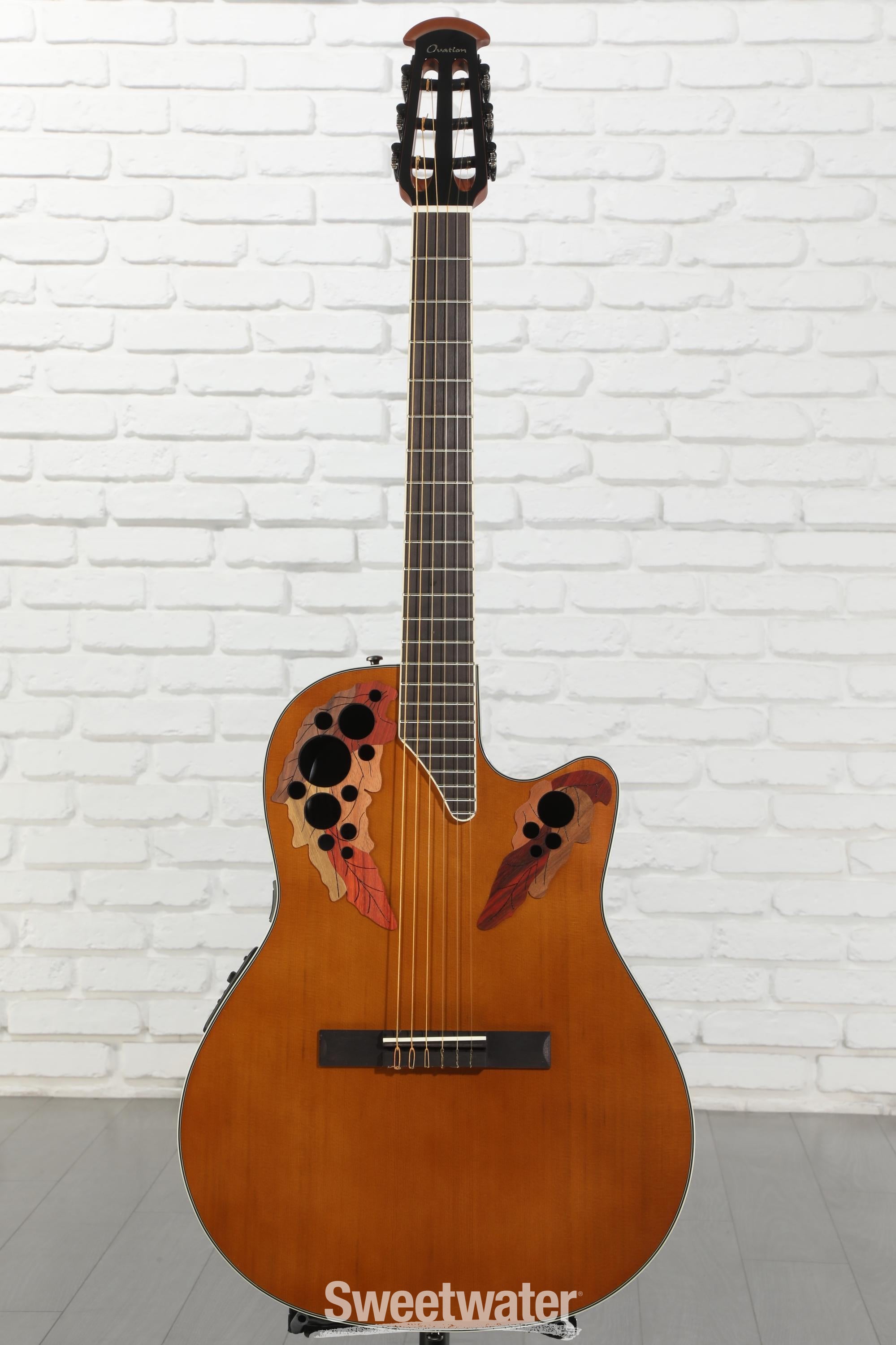 美品！Ovation Celebrity CC44 ナチュラル 木目 エレアコ Ovation Celebrity Elite CE44C-4A Mid-depth Classical - Natural