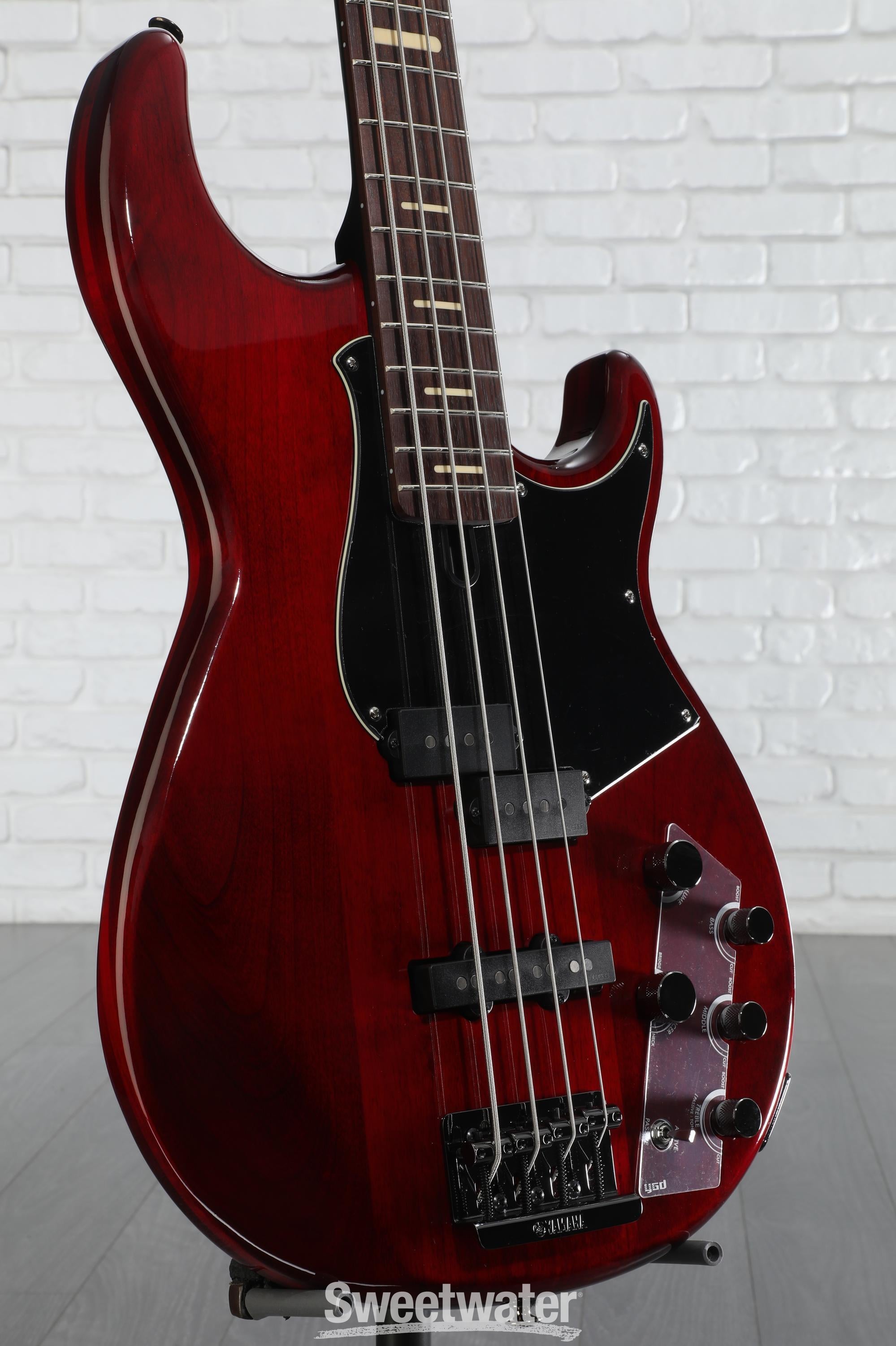 Yamaha BB734A 4-string Bass Guitar - Fired Red