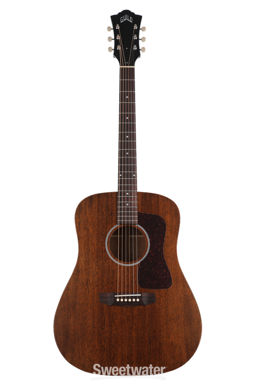 Guild D 20 Acoustic Guitar Natural