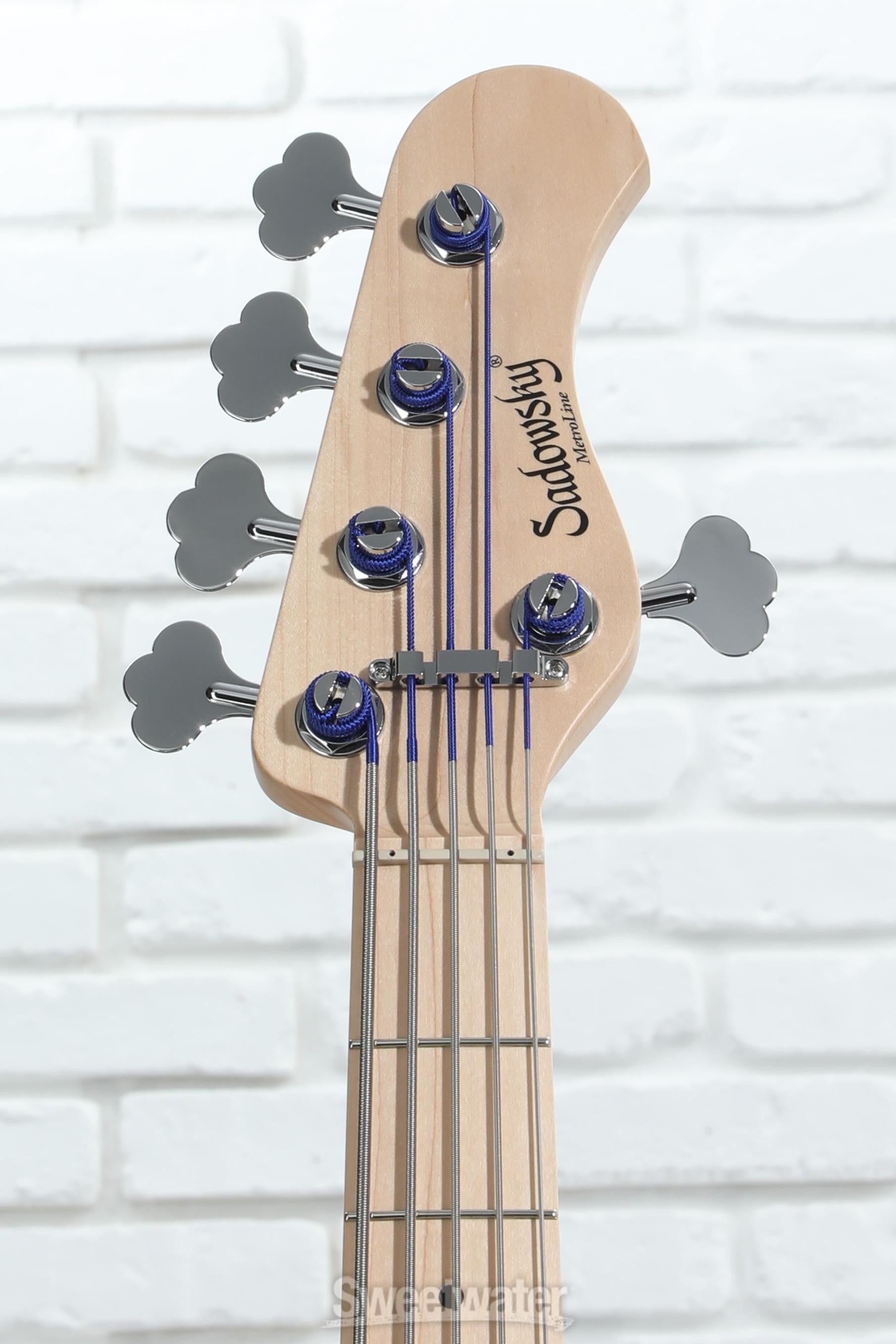 Sadowsky MetroLine 24-fret Modern Bass, Swamp Ash Body, 5 Sadowsky MetroLine 24-fret Modern Bass, Swamp Ash Body, 5