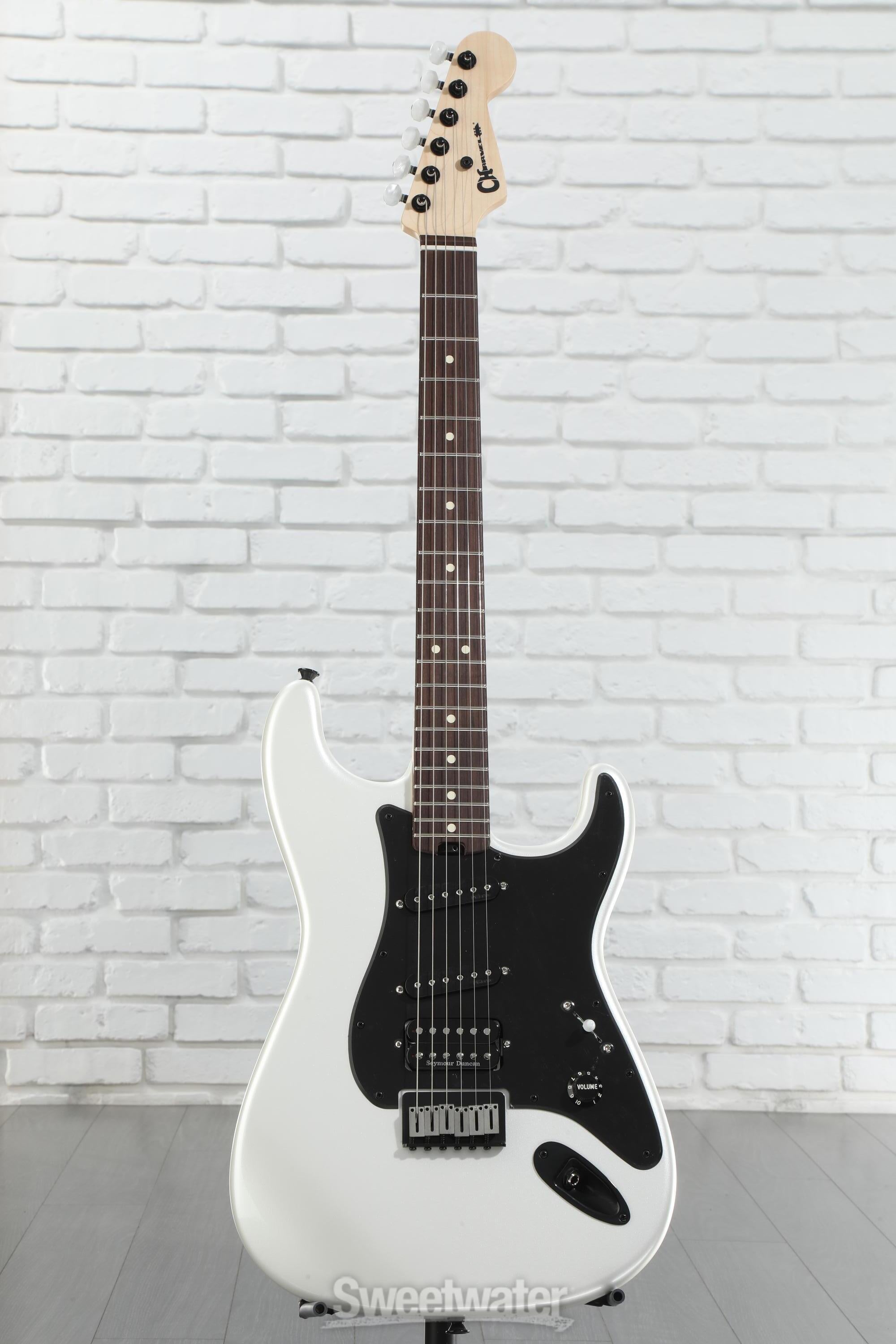 Charvel Jake E. Lee Signature Pro-Mod So-Cal Style 1