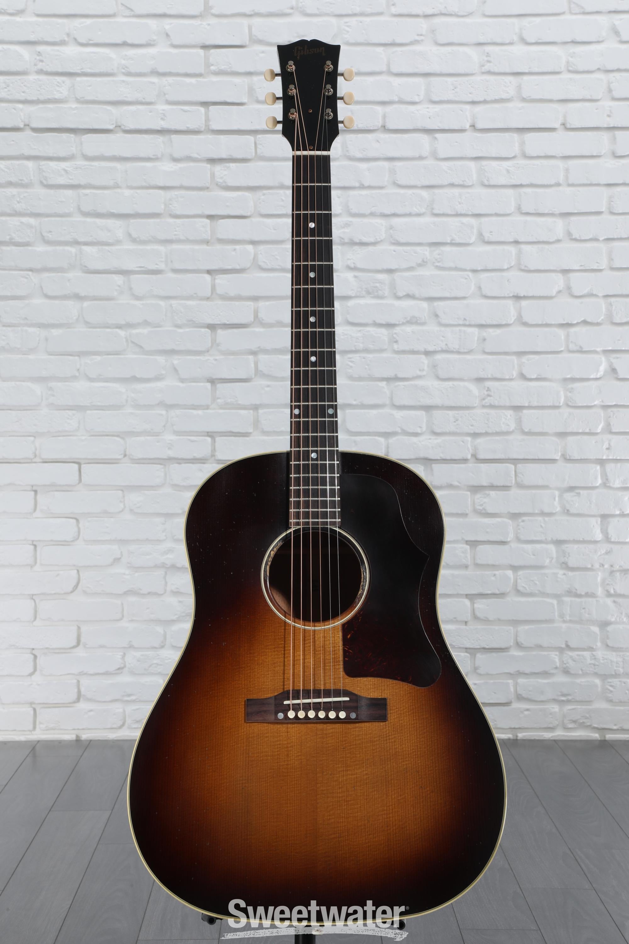 Gibson Acoustic 1955 J-45 Acoustic Guitar - Vintage Sunburst