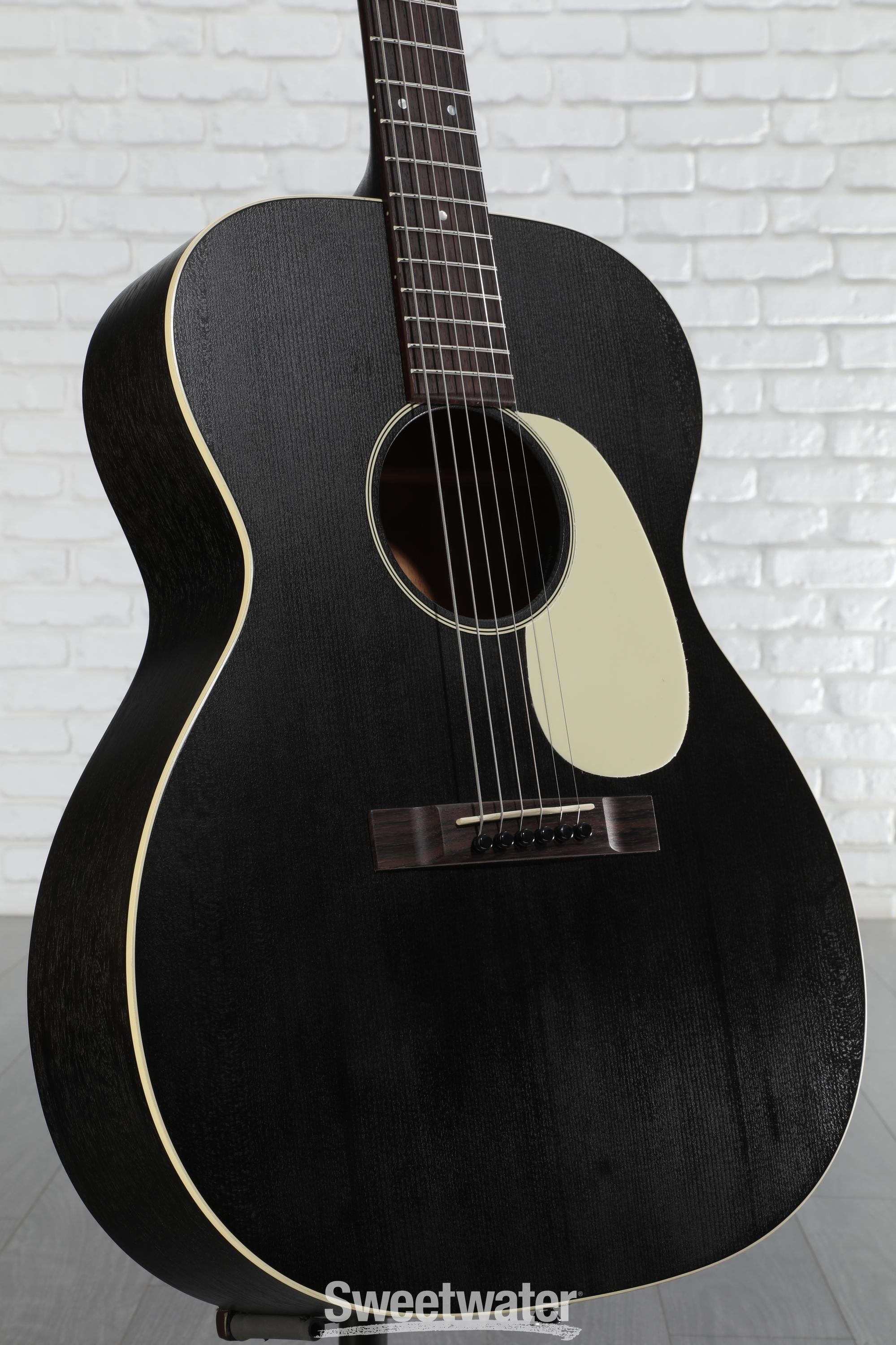 レア　Martin　エレアコギター　000-17E　BlackSmoke Martin 000-17E Black Smoke Acoustic-Electric Guitar | Martin